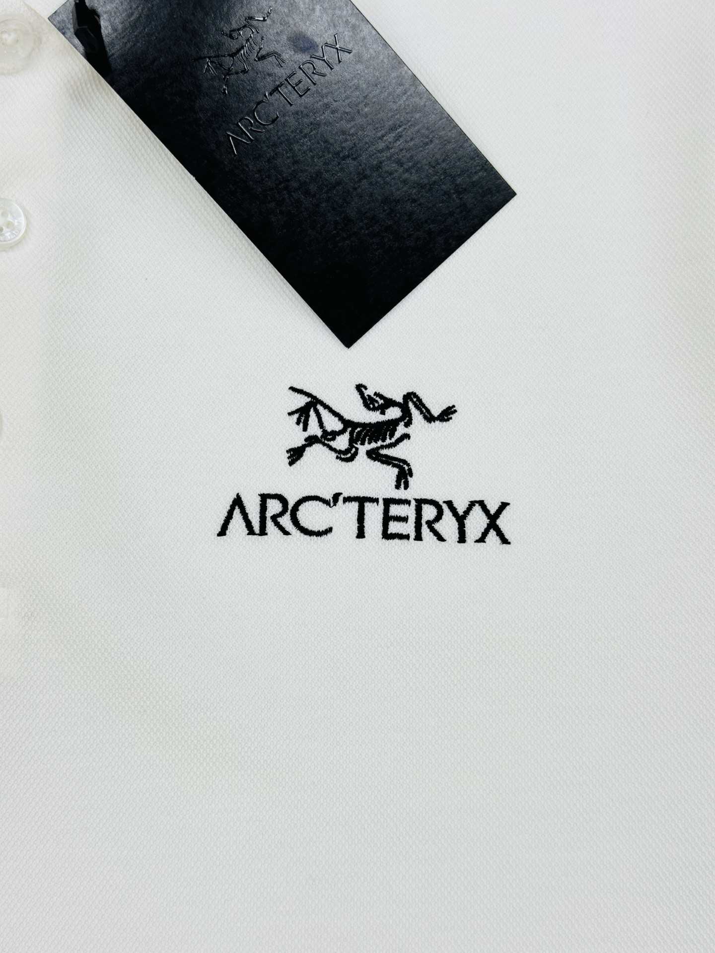 ARC'TERYX始祖-鸟2025新款网眼珠地POLO衫！手感厚实有品质！经典款热卖单品！胸前注入标志性