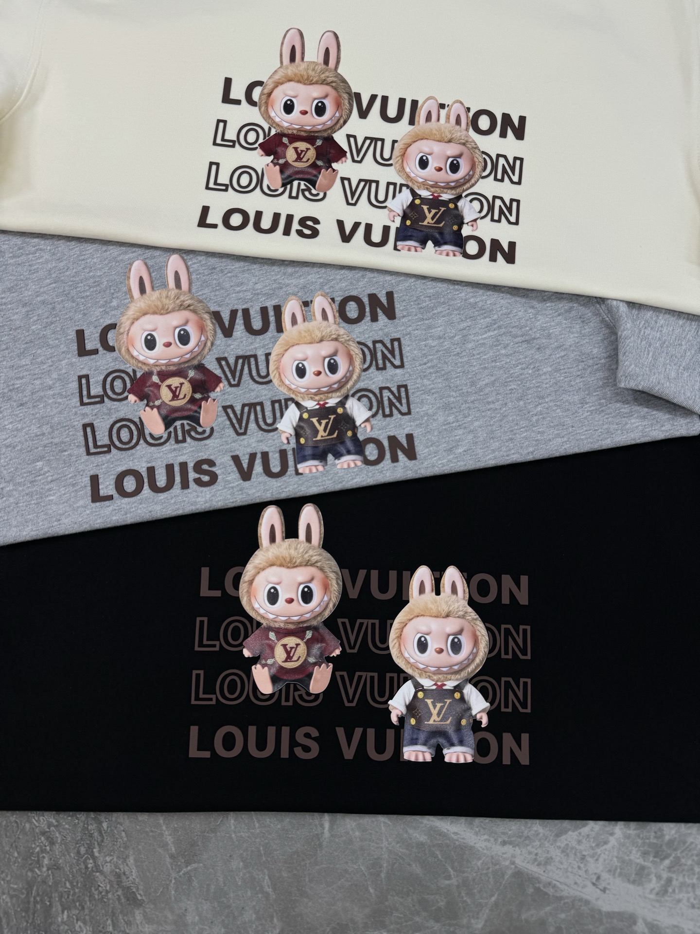 LABUBU 卡通印花‼️驴牌*新品短袖T恤.男女同款！采用280克新疆棉冰感索罗娜面料，通过索罗娜科技