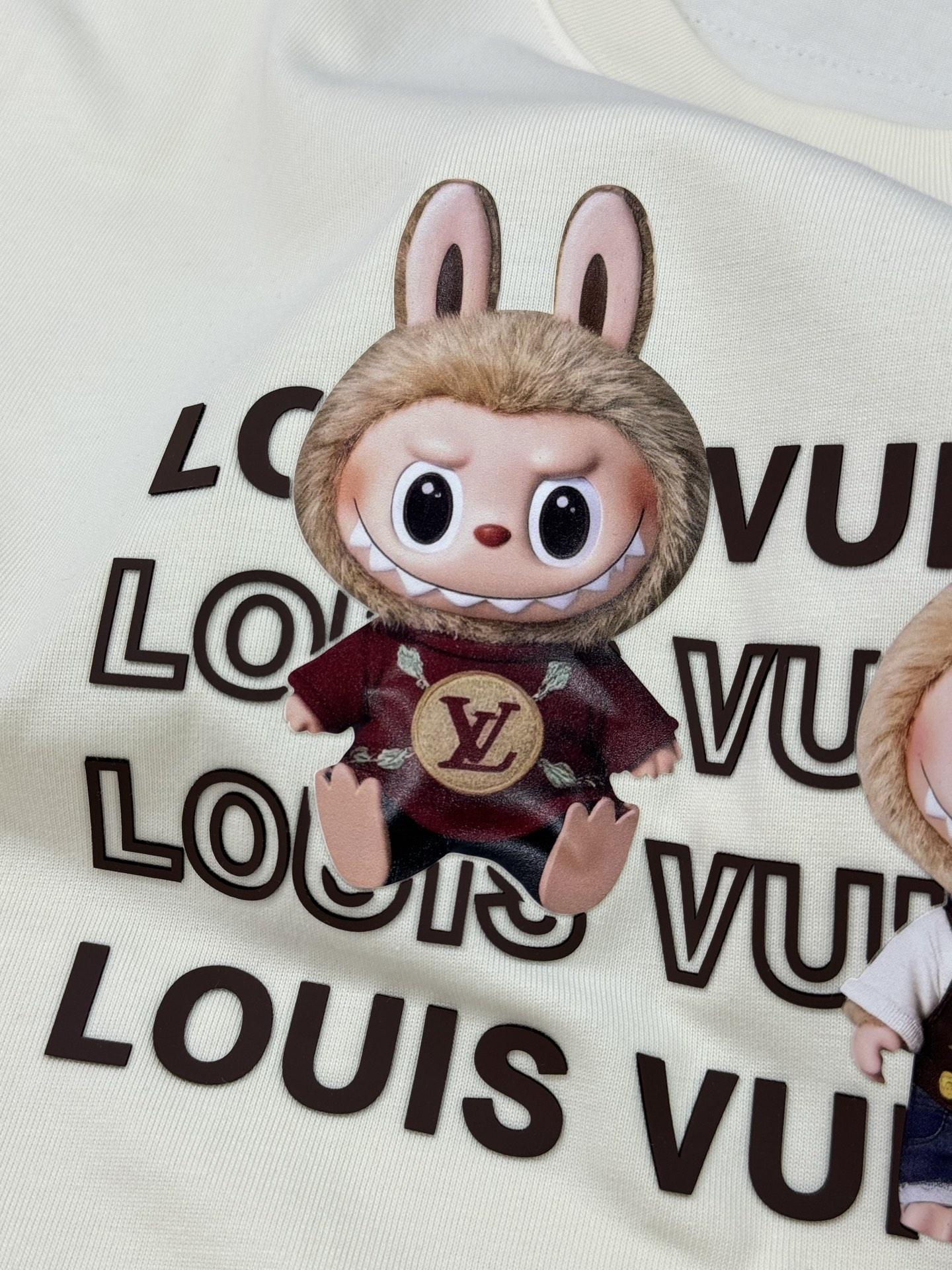 LABUBU 卡通印花‼️驴牌*新品短袖T恤.男女同款！采用280克新疆棉冰感索罗娜面料，通过索罗娜科技