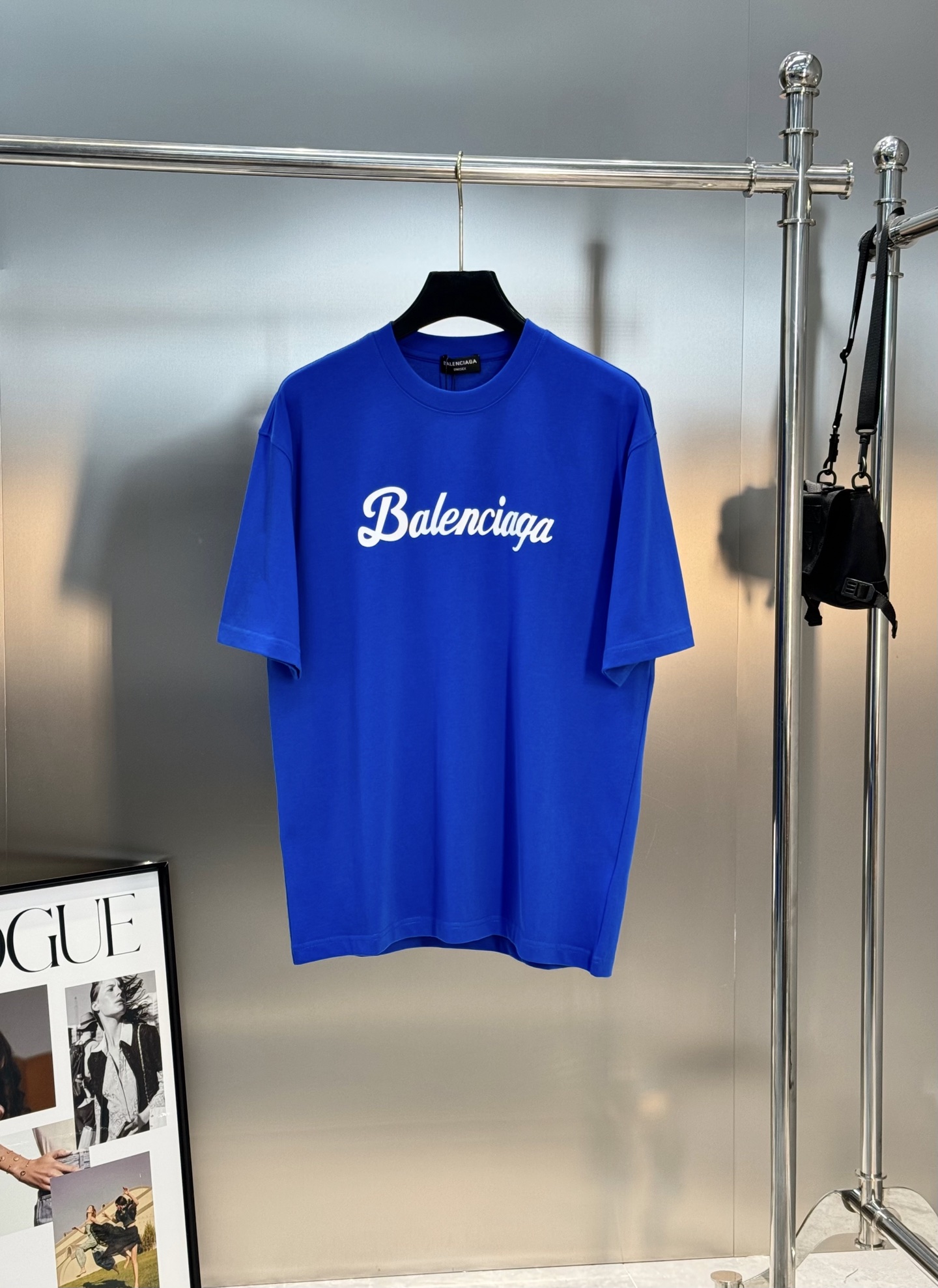 Balenciag*巴黎家25s新款T恤.干净清爽款❤️男女同款！os版型真的很迷人.品牌图形字母烫画设