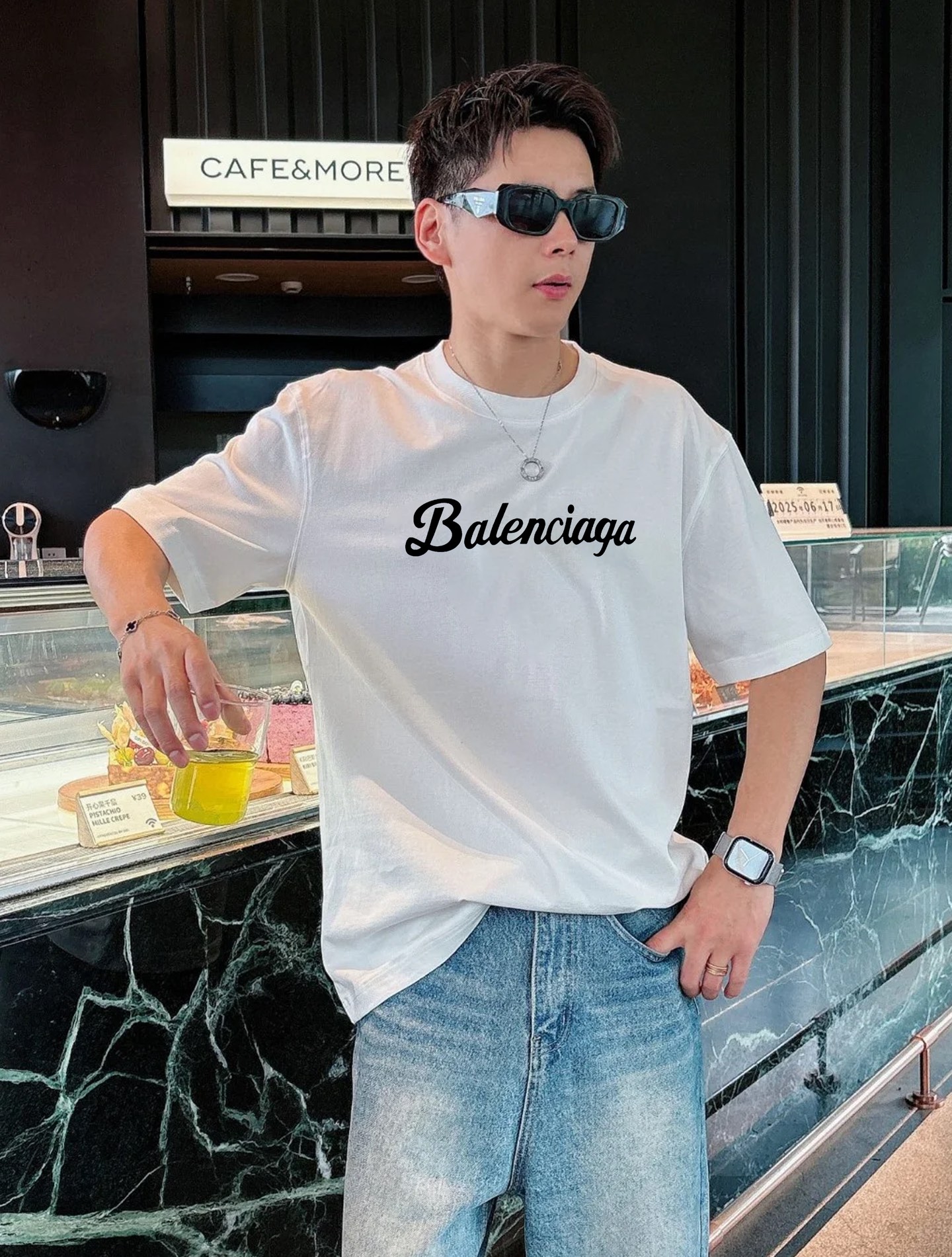 Balenciag*巴黎家25s新款T恤.干净清爽款❤️男女同款！os版型真的很迷人.品牌图形字母烫画设