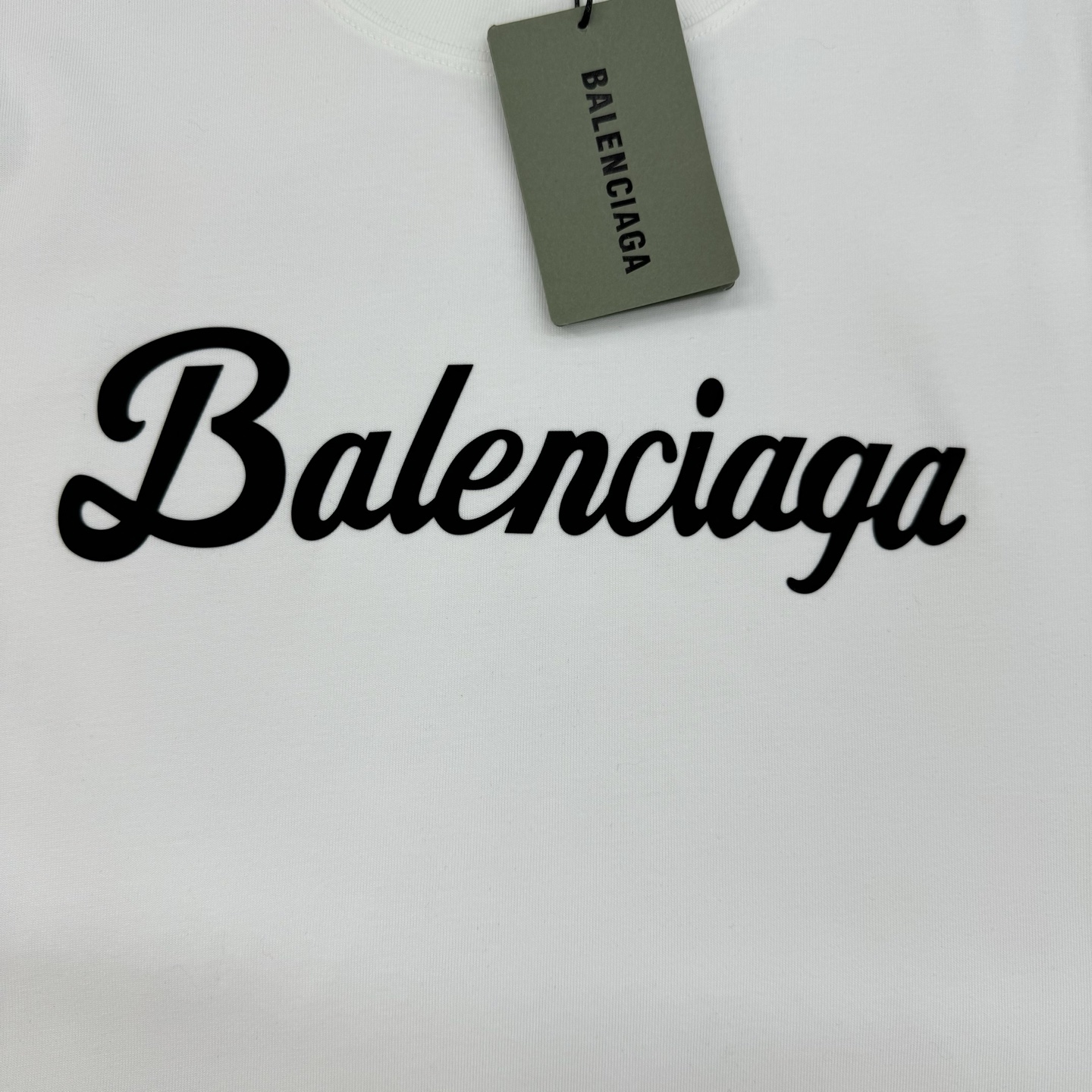 Balenciag*巴黎家25s新款T恤.干净清爽款❤️男女同款！os版型真的很迷人.品牌图形字母烫画设