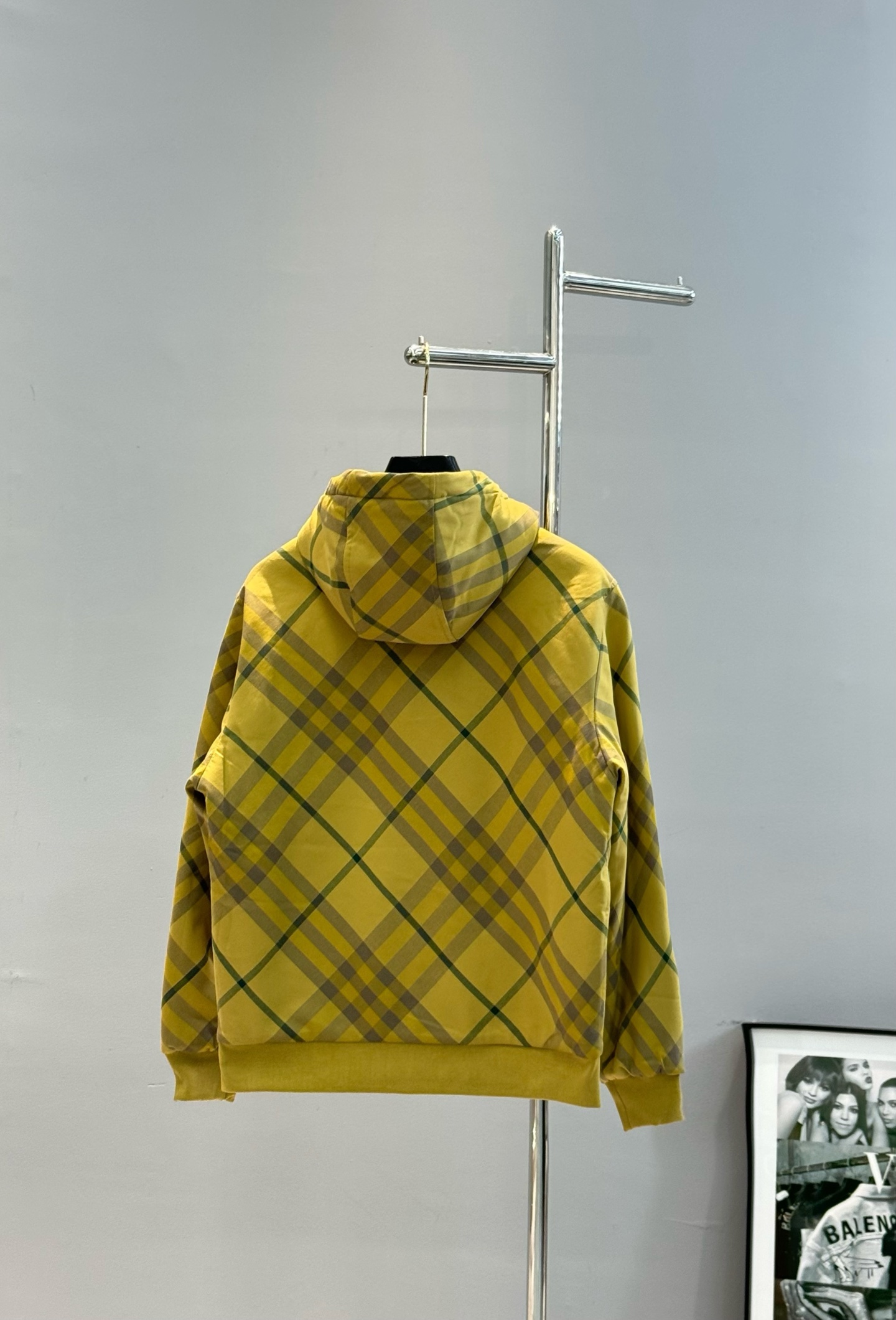 BBR*巴宝莉25s秋冬新品棉服外套！小红书同步.连帽款式.经典格子著称.原版开发1：1还原。精湛的菱形