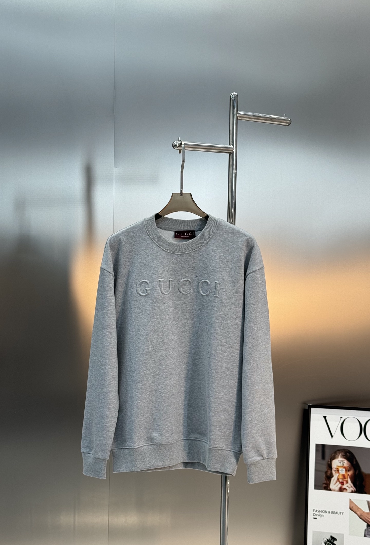 Gucci古奇25s秋冬新款圆领卫衣.新款推荐～优选380g卫衣棉质饱满柔软亲肤，情侣款首选！干净色色彩