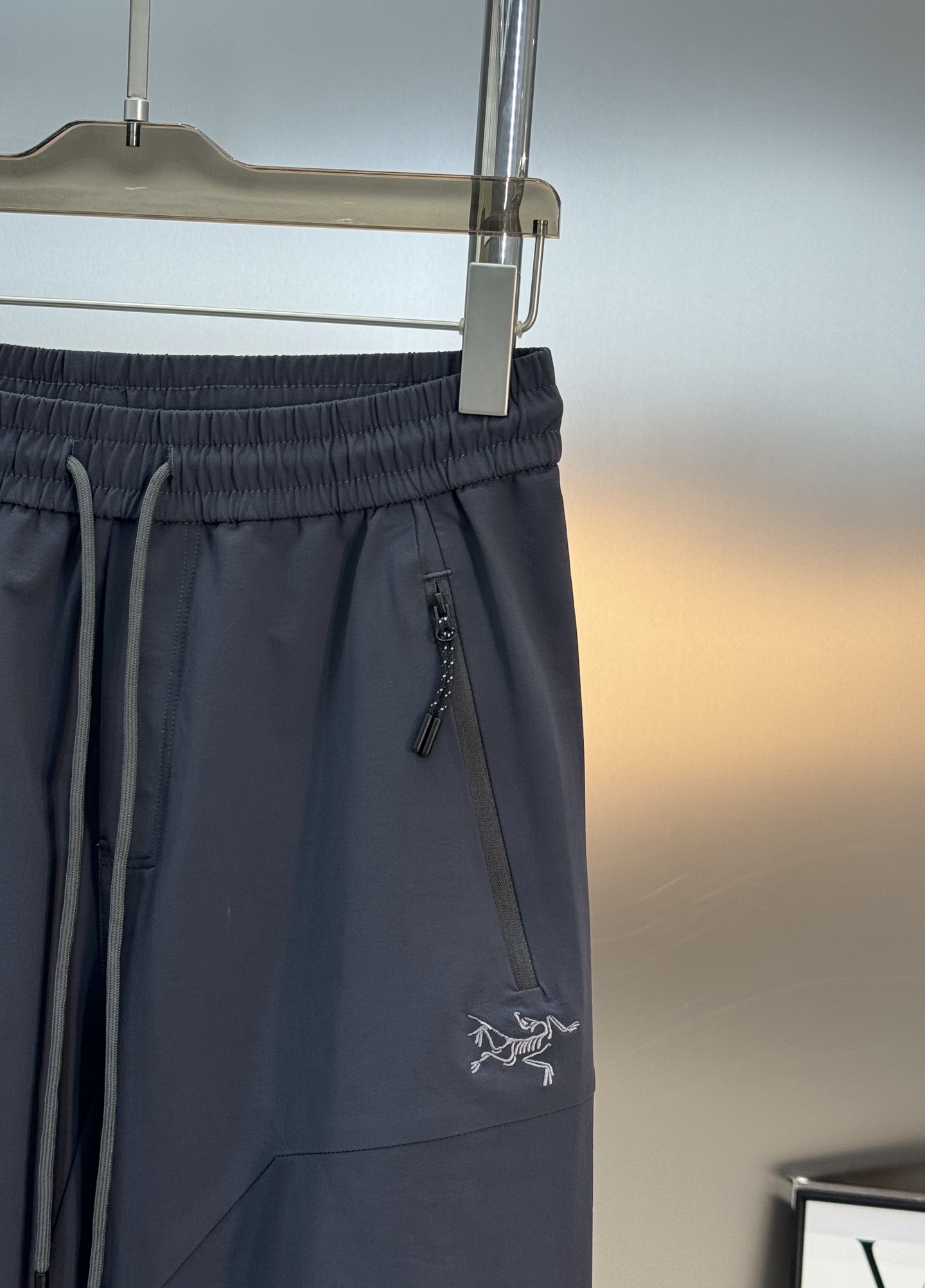 ARC'TERY*始祖-鸟25s新品男士户外运动休闲裤！！刺绣🪡工艺高端品质原单推荐！无比经典，客供防水