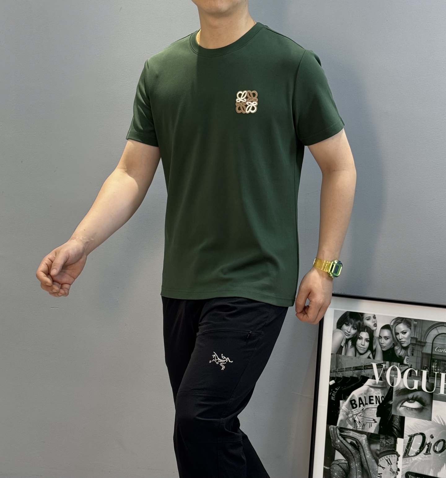 LOEW*E罗意威25s新品莫代尔T恤.基础款推荐！新色系.新款绣花品牌图形.简单高级.辨识度颇具鲜明.