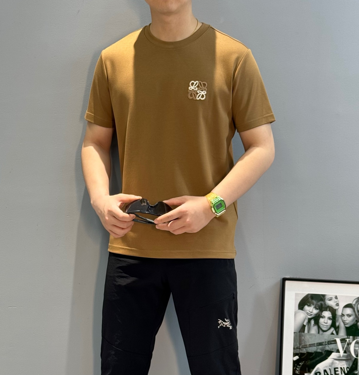 LOEW*E罗意威25s新品莫代尔T恤.基础款推荐！新色系.新款绣花品牌图形.简单高级.辨识度颇具鲜明.