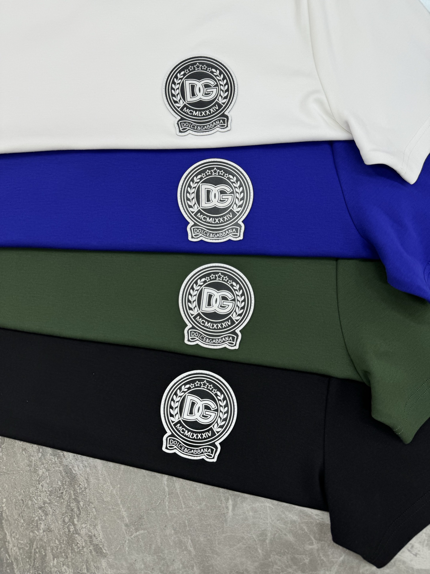 D&G*杜嘉班-纳25s男士莫代尔圆领短袖.经典推荐！优选300g莫代尔棉.婴儿的触碰感觉，入手必定回购