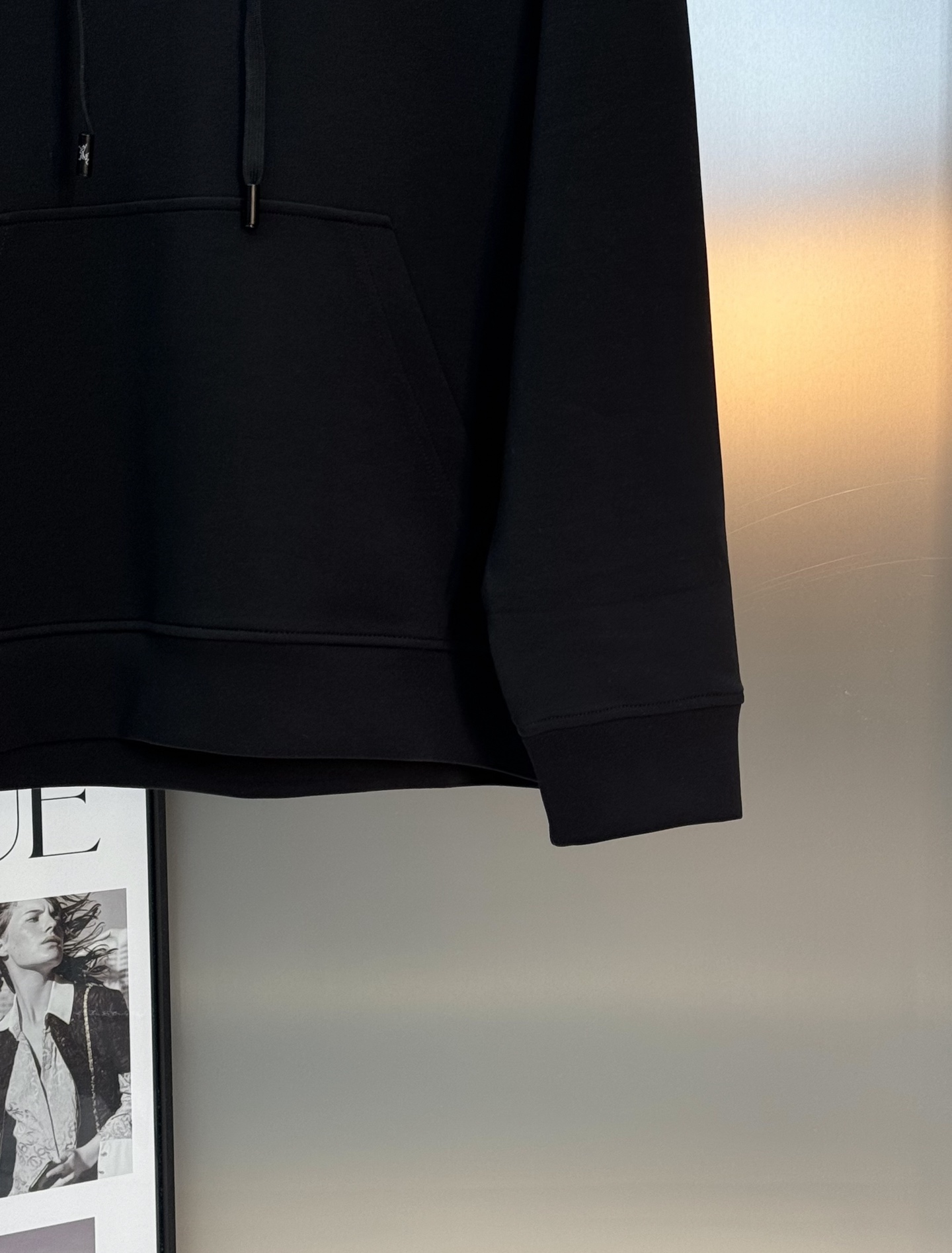 ARC'TERY*始祖鸟25s新品连帽卫衣.运动休闲随意搭配.采用2025新款棉莫面料，亲肤舒适.抗皱不