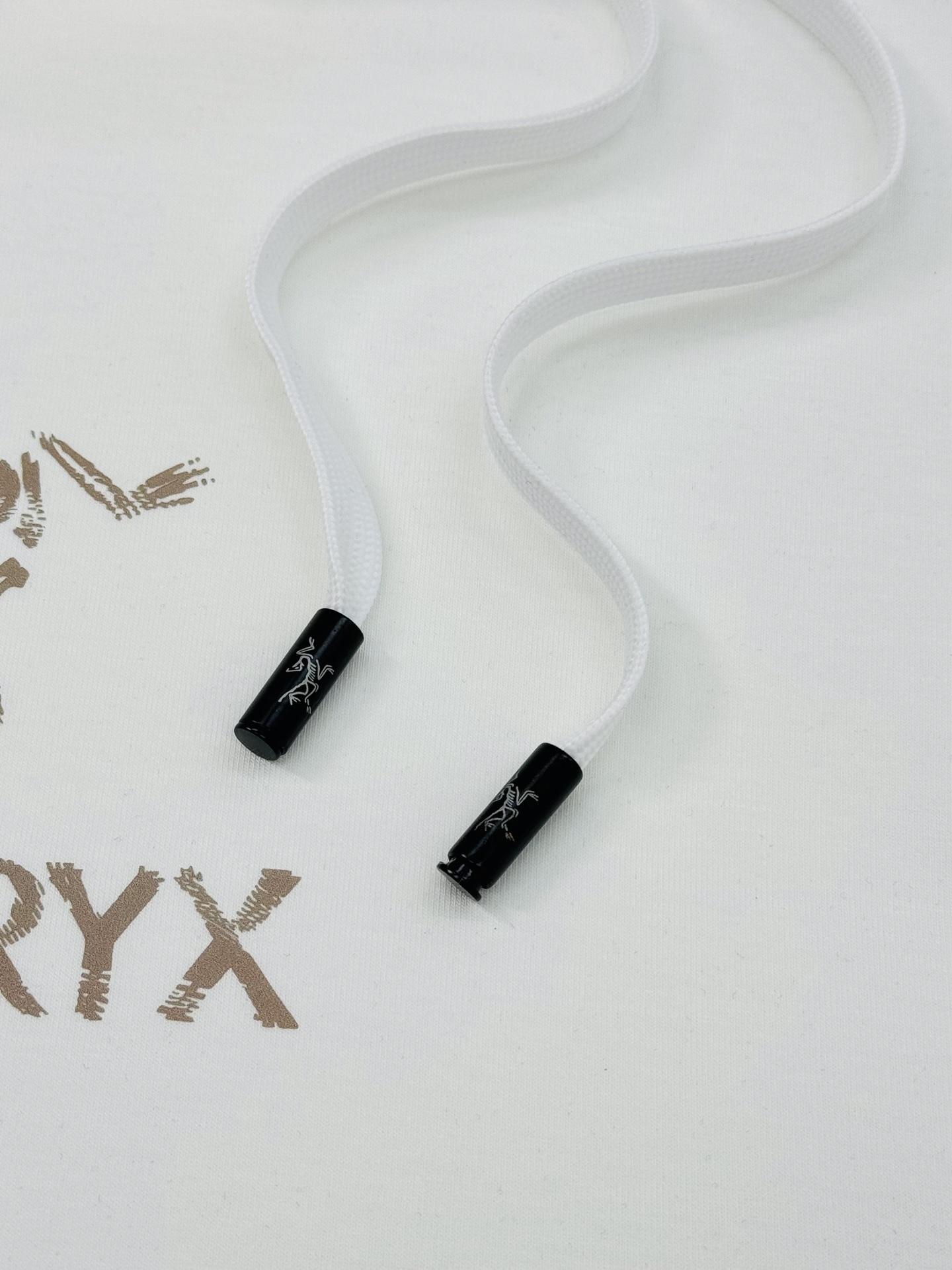 ARC'TERY*始祖鸟25s新品连帽卫衣.运动休闲随意搭配.采用2025新款棉莫面料，亲肤舒适.抗皱不