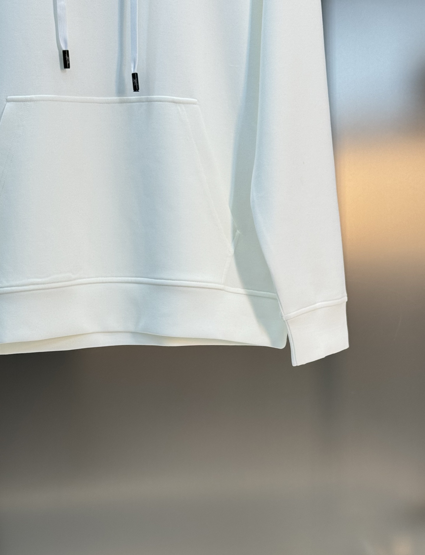 ARC'TERY*始祖鸟25s新品连帽卫衣.运动休闲随意搭配.采用2025新款棉莫面料，亲肤舒适.抗皱不