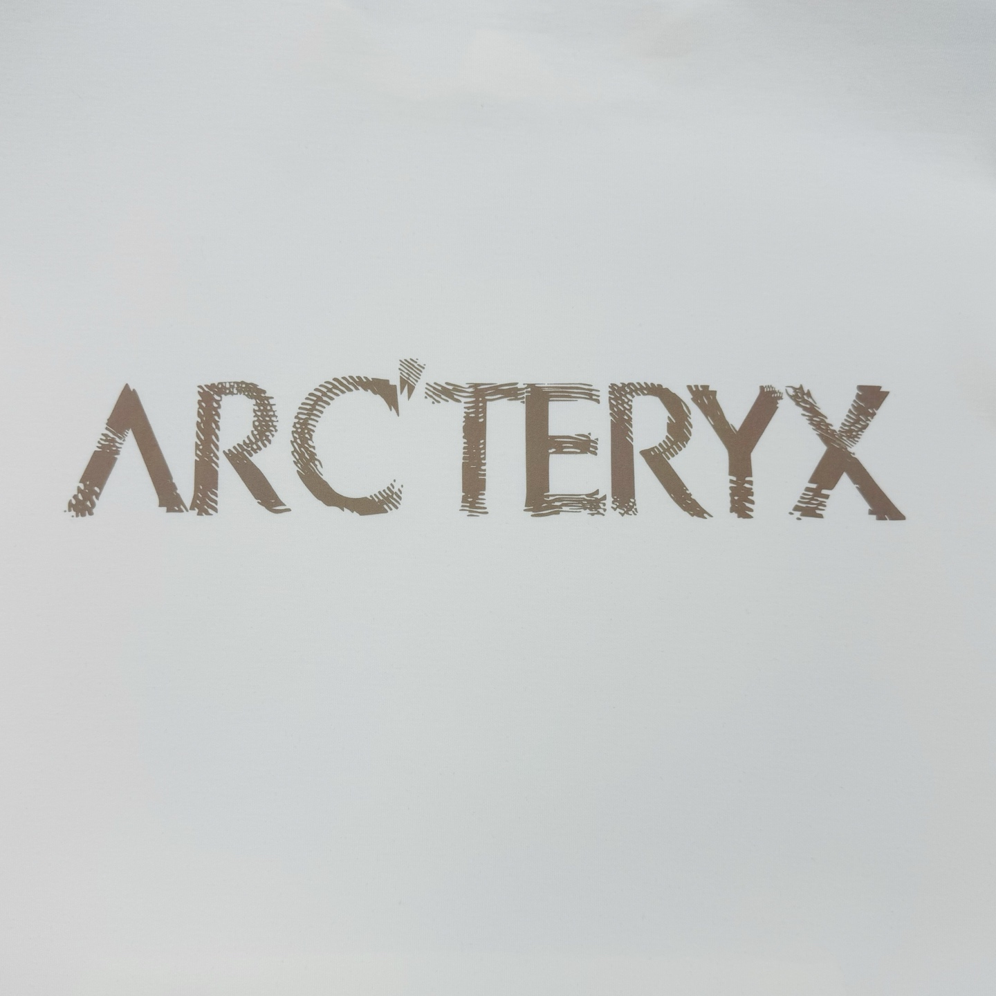 ARC'TERY*始祖鸟25s新品连帽卫衣.运动休闲随意搭配.采用2025新款棉莫面料，亲肤舒适.抗皱不