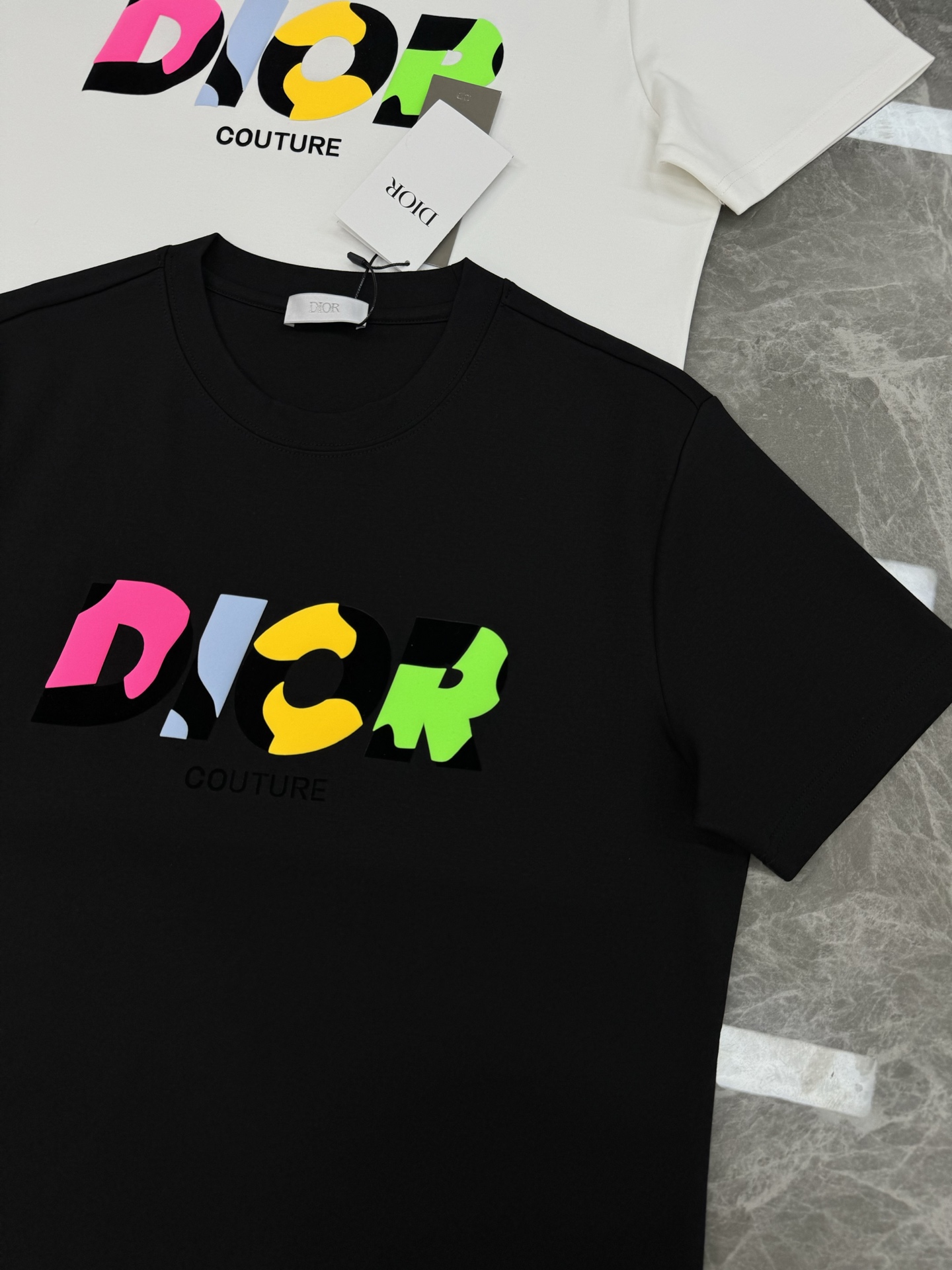 顶级颜值担当！Dior迪奥25s新款莫代尔T恤.当季颜值担当.糖果色彩品牌字母烫画工艺.视觉感设计.字母