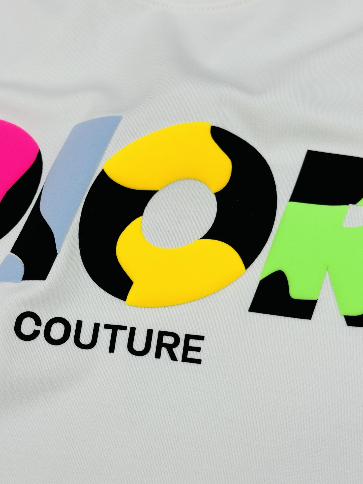 顶级颜值担当！Dior迪奥25s新款莫代尔T恤.当季颜值担当.糖果色彩品牌字母烫画工艺.视觉感设计.字母