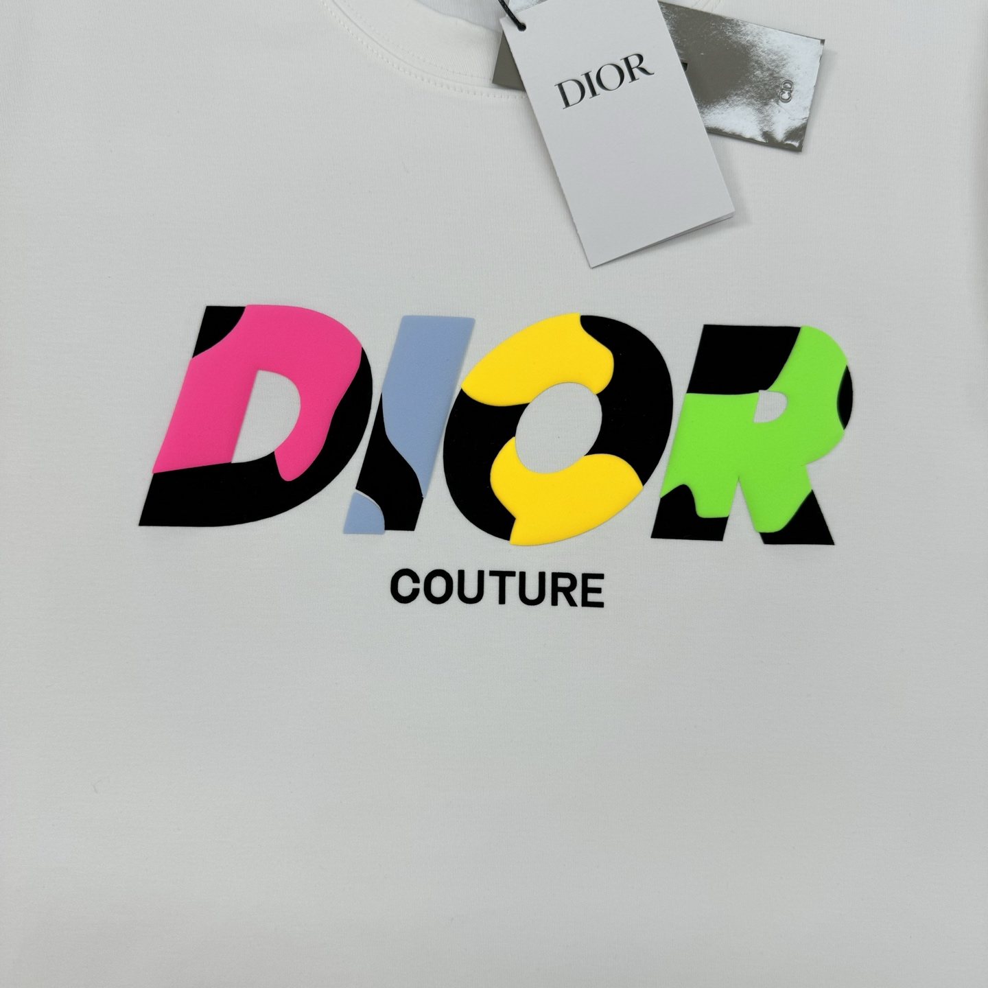 顶级颜值担当！Dior迪奥25s新款莫代尔T恤.当季颜值担当.糖果色彩品牌字母烫画工艺.视觉感设计.字母