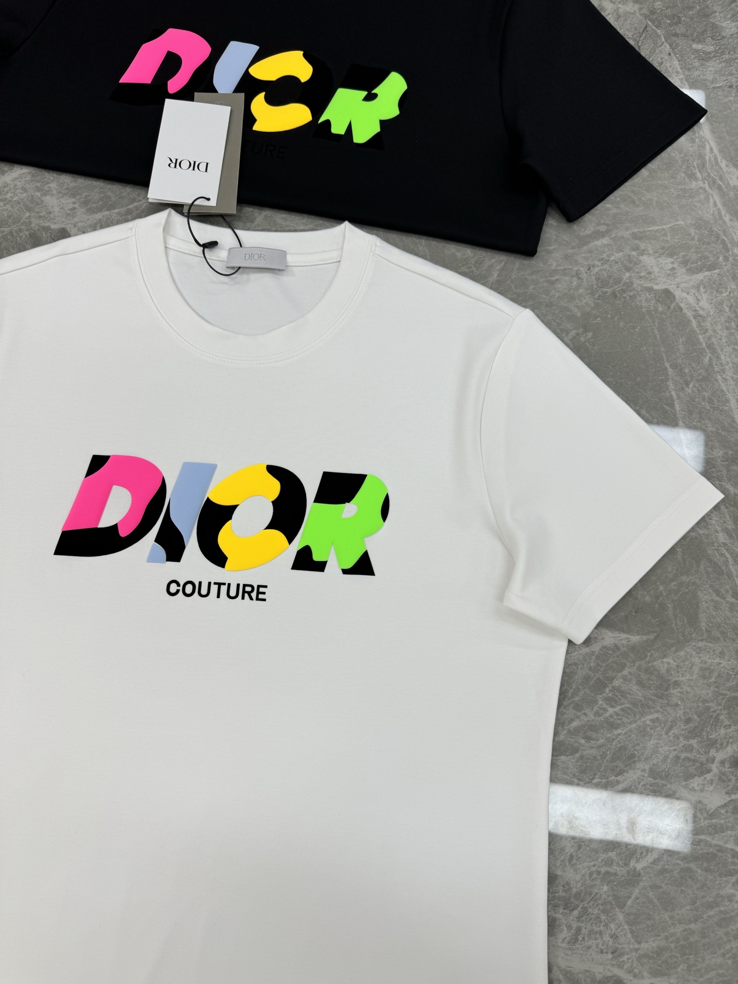 顶级颜值担当！Dior迪奥25s新款莫代尔T恤.当季颜值担当.糖果色彩品牌字母烫画工艺.视觉感设计.字母