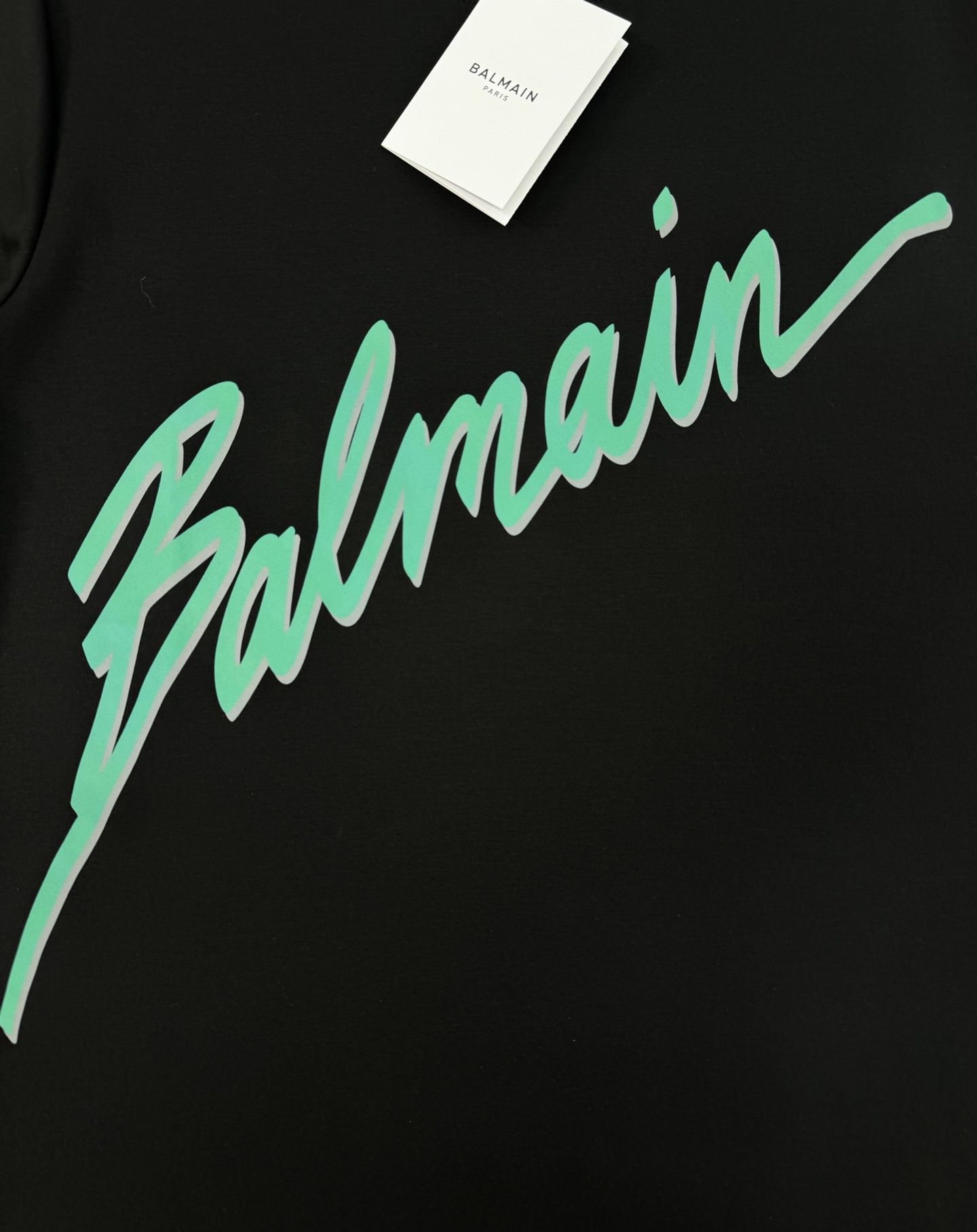 BALMAIN*巴尔曼新款莫代尔T恤.基础款的领军人物.胸口经典字母大图形3D立体烫画！绿色呈现高温定型
