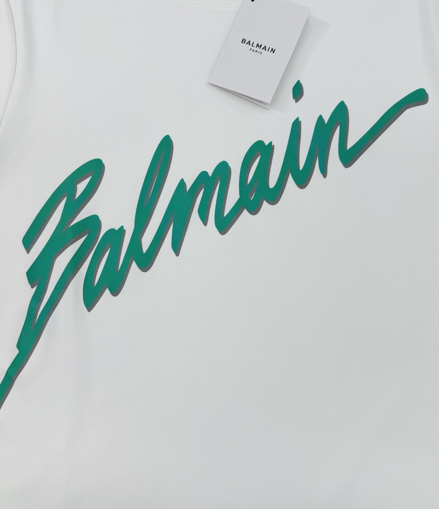 BALMAIN*巴尔曼新款莫代尔T恤.基础款的领军人物.胸口经典字母大图形3D立体烫画！绿色呈现高温定型
