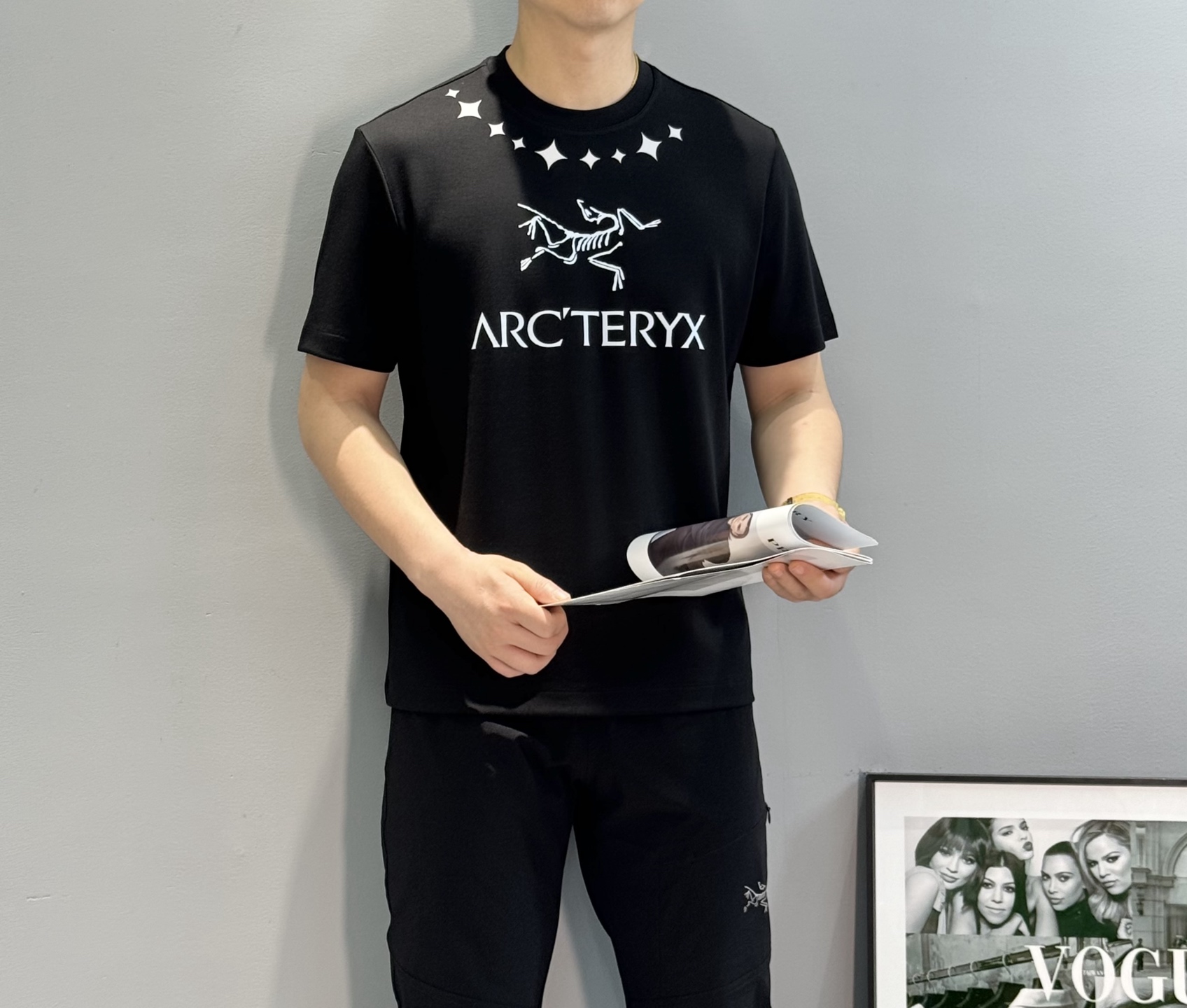 ARC'TERY*始祖-鸟25s新款莫代尔T恤.优选280g莫代尔棉质面料，柔软舒适.裁剪工艺到位没有任