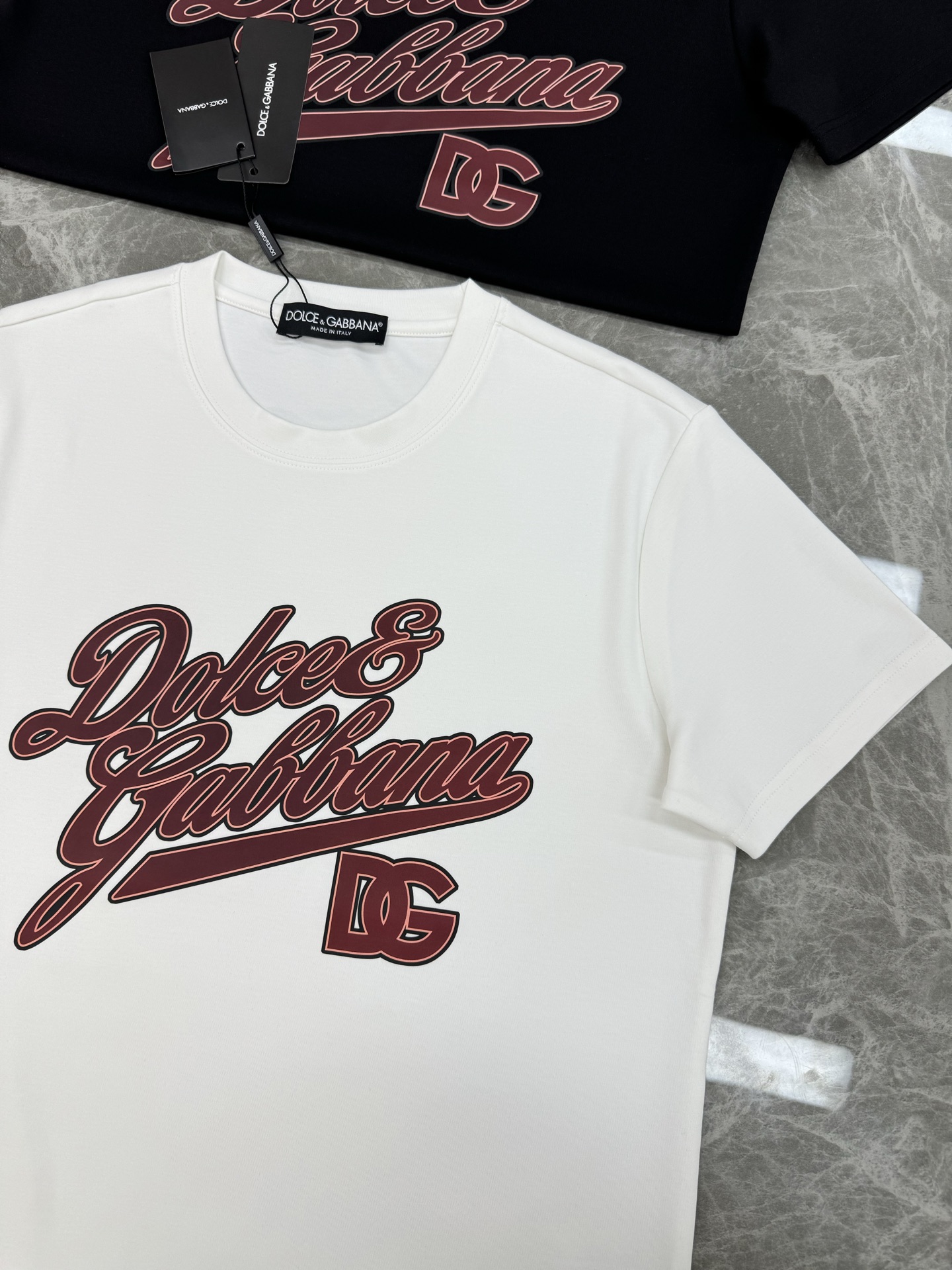 D&G*杜嘉班-纳25s新款莫代尔T恤.经典推荐！优选300g莫代尔棉.婴儿的触碰感觉，入手必定回购！！