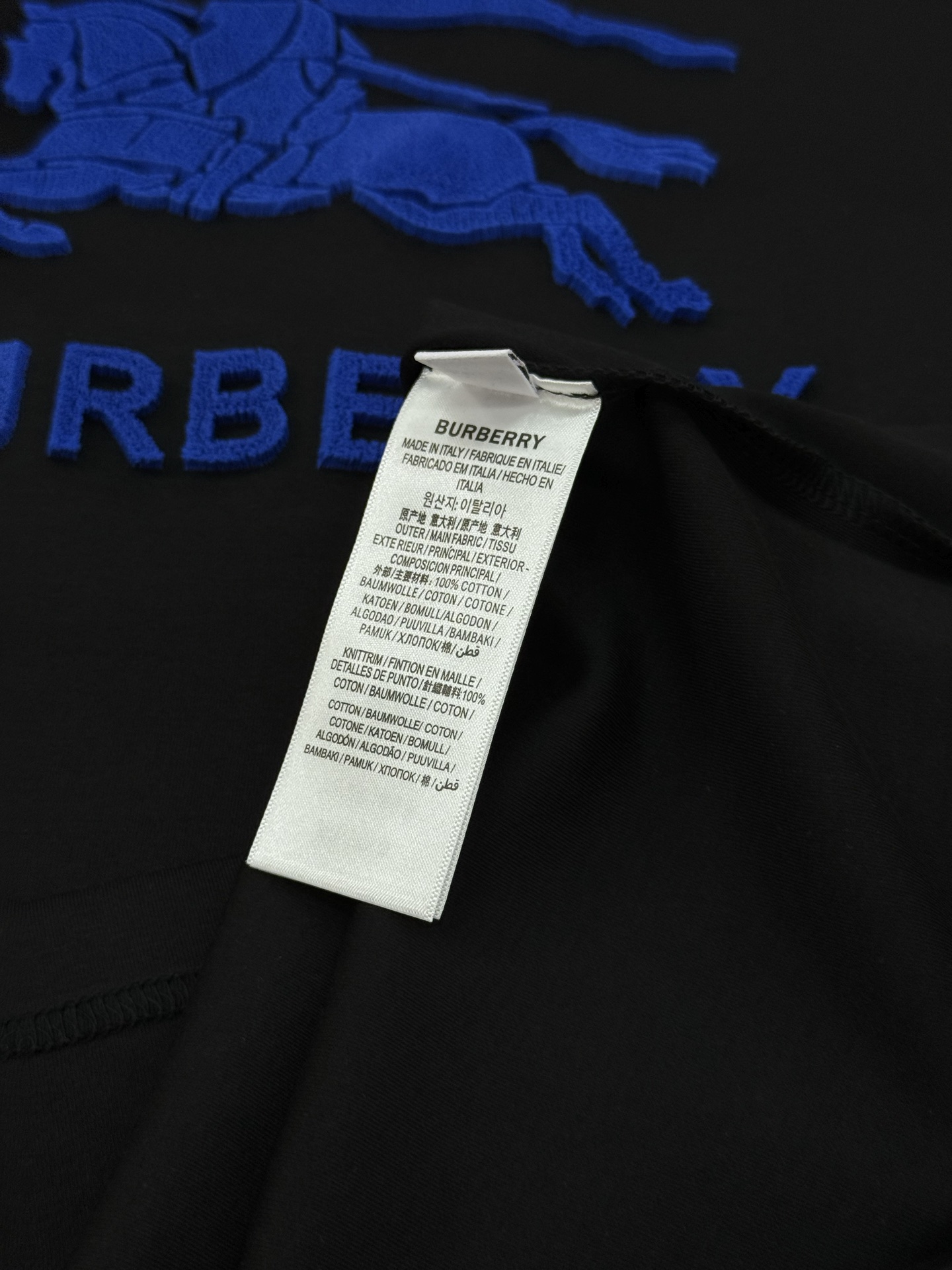 BBR*巴宝-莉2025s新品短袖T恤，重工立体牙刷绣.高逼格工艺.战马造型立体感满满.上身帅气时尚，简