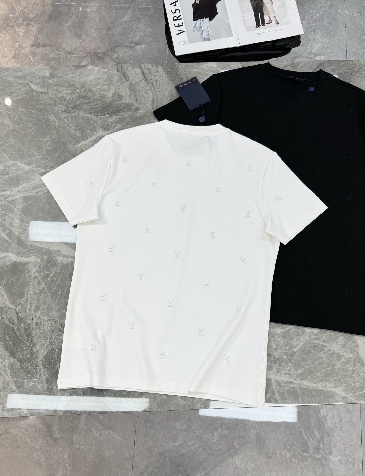 驴牌*25s新款莫代尔短袖T恤.满身重工3D字母绣花.本色绣花简单高级！高克重300g莫代尔棉.胸口老花