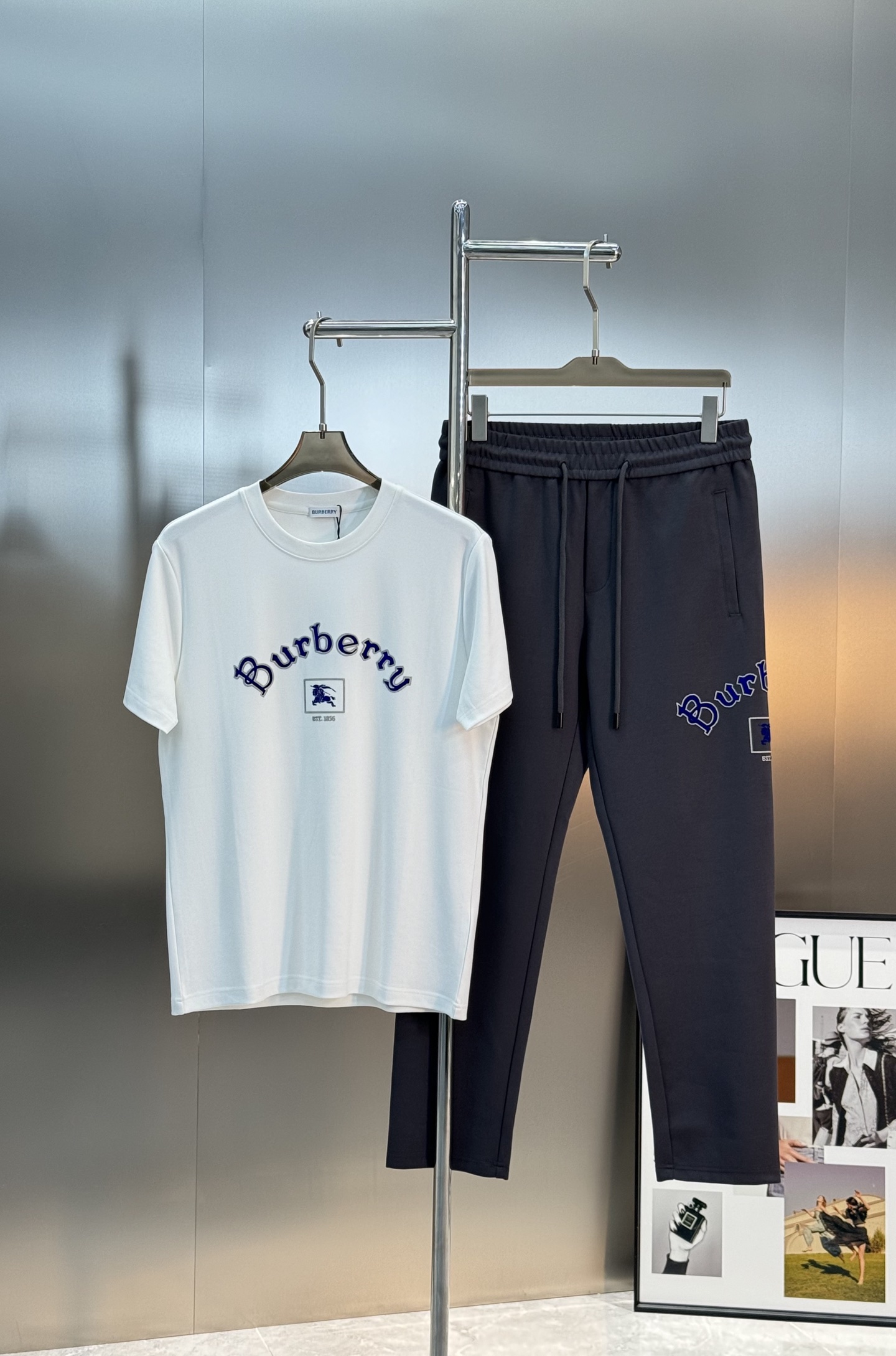 BBR*巴宝莉25s新款莫代尔T恤.焕新升级百搭基础款，贸易公司出品！！甄选优质有机300g莫代尔棉面料