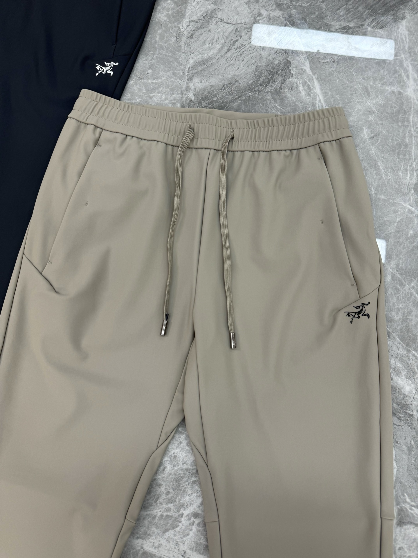 ARC'TERY*始祖-鸟25s新品户外运动休闲裤！❤️原单推荐！无比经典，客供防水梭织纤维面料.手舒畅