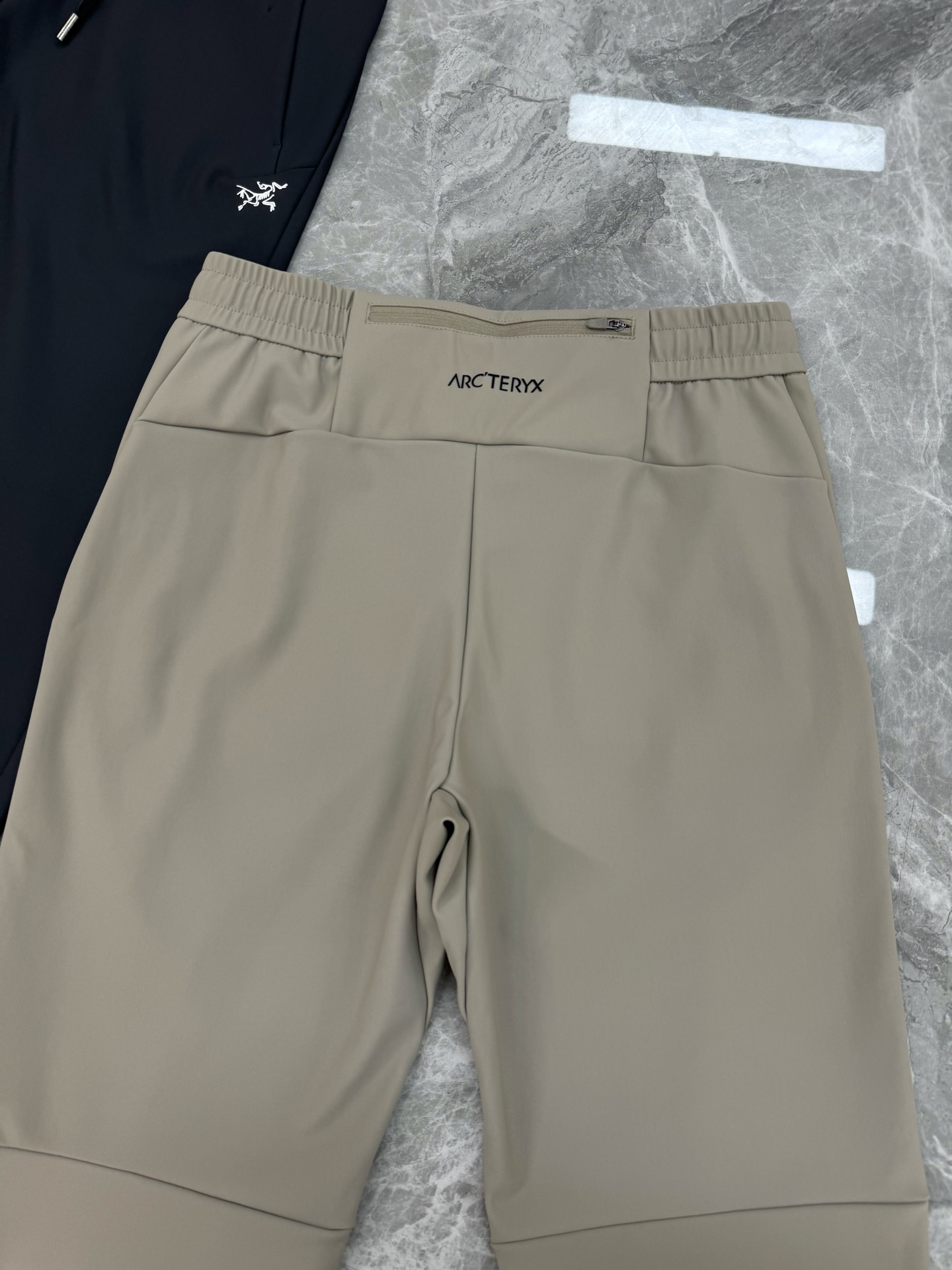 ARC'TERY*始祖-鸟25s新品户外运动休闲裤！❤️原单推荐！无比经典，客供防水梭织纤维面料.手舒畅