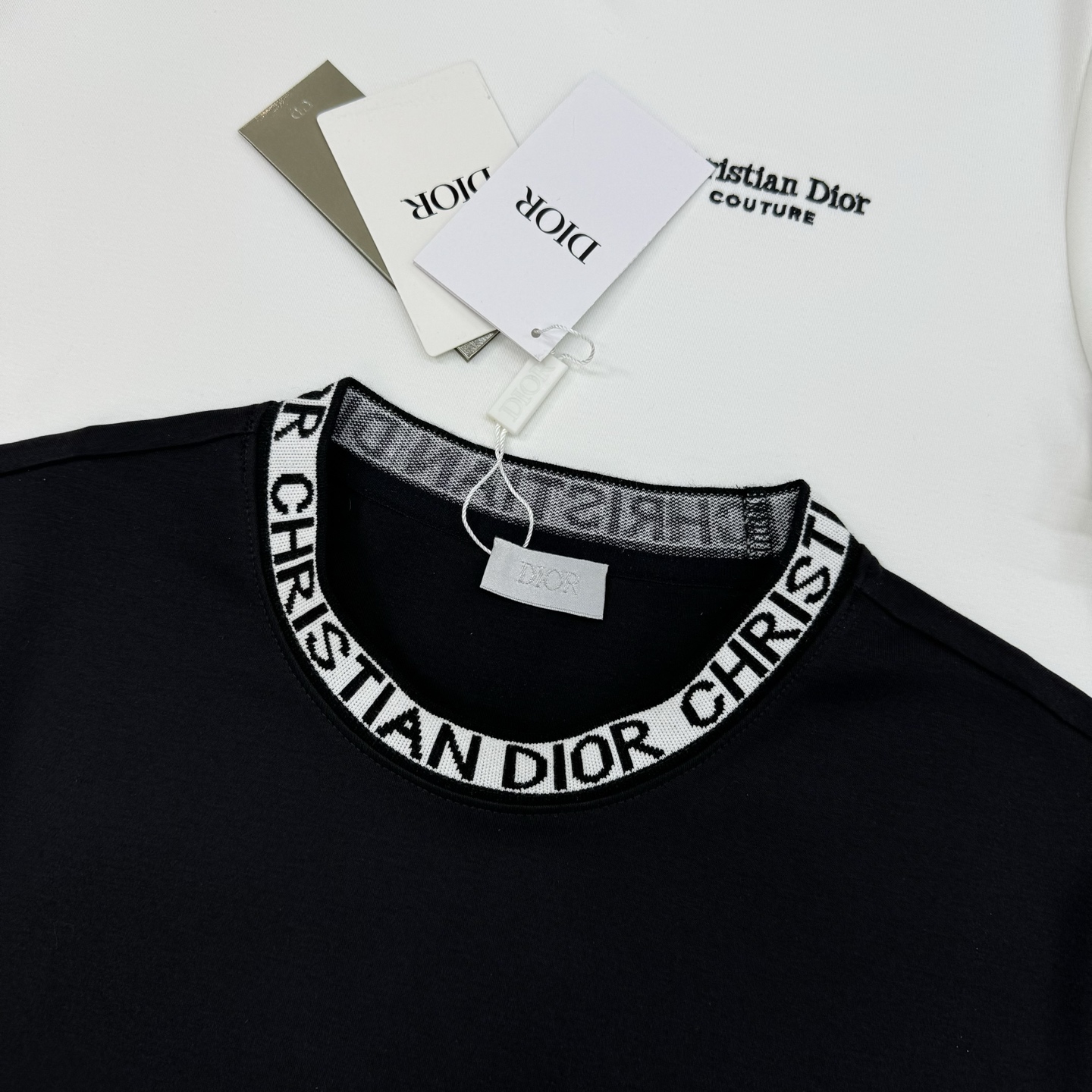 迪奥（Christian Dior） 25s男士莫代尔圆领短袖.原单推荐！优选300g莫代尔棉.婴儿的触