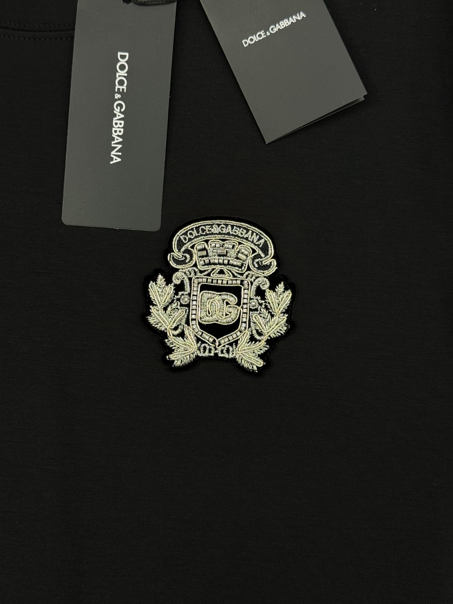 D&G*杜嘉班-纳25s新款莫代尔T恤.优选300g莫代尔棉.婴儿的触碰感觉，入手必定回购！！！面料舒适