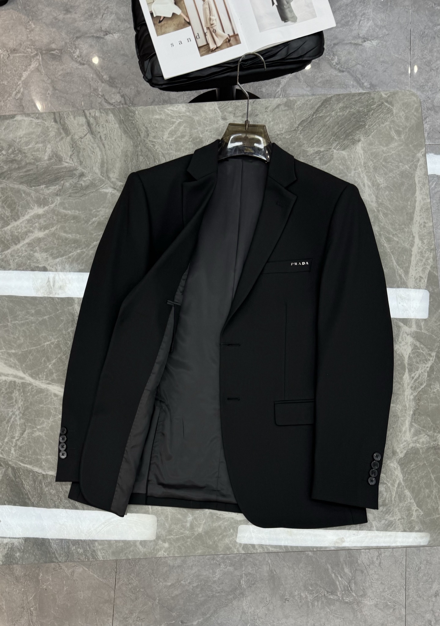 PRAD*普拉-达2025s新款男士商务套西！超高端顶尖一线成衣手工系列，西装领域里的佼佼者，世界公认的