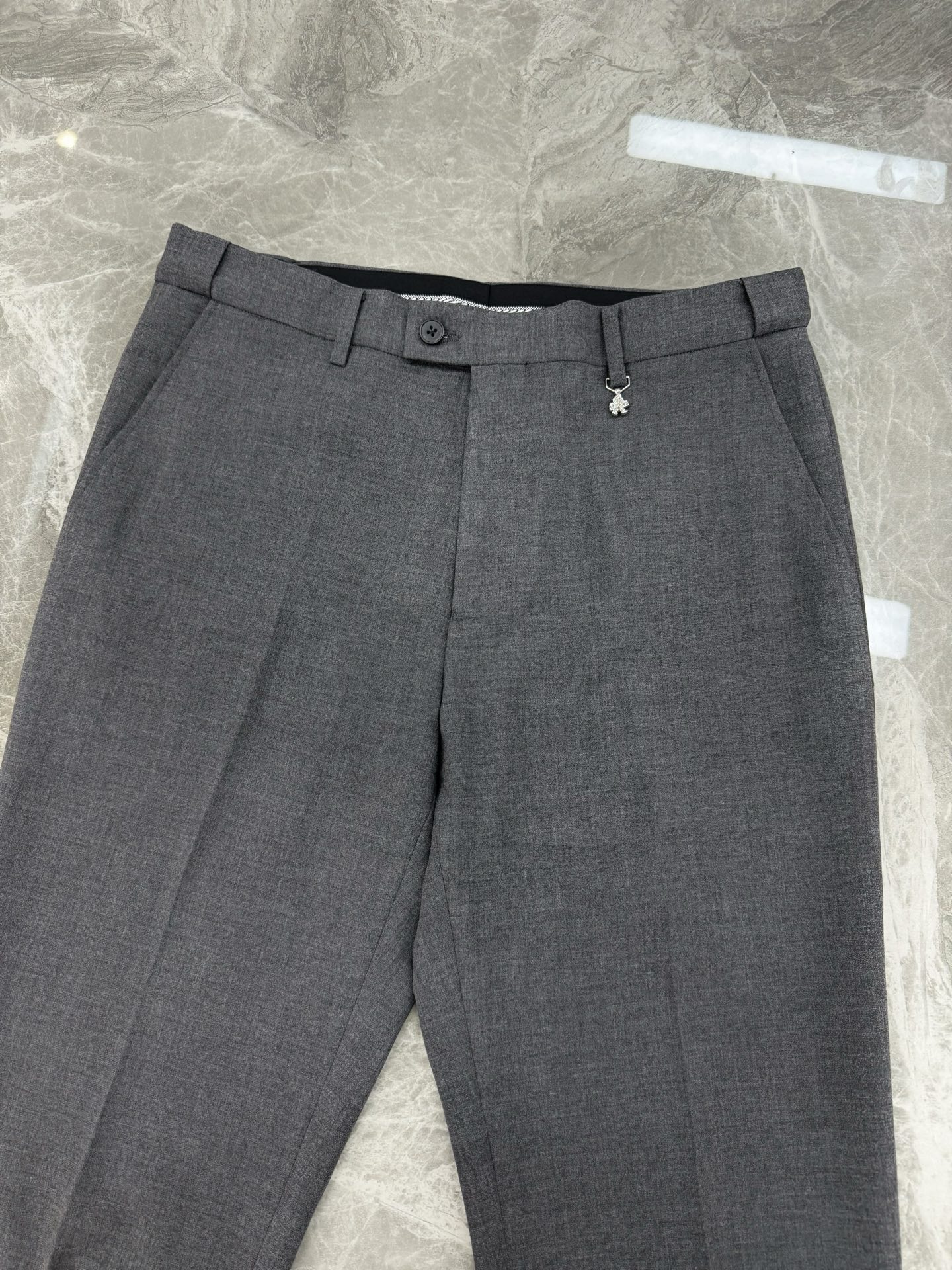 PRAD*普拉-达2025s新款男士商务套西！超高端顶尖一线成衣手工系列，西装领域里的佼佼者，世界公认的