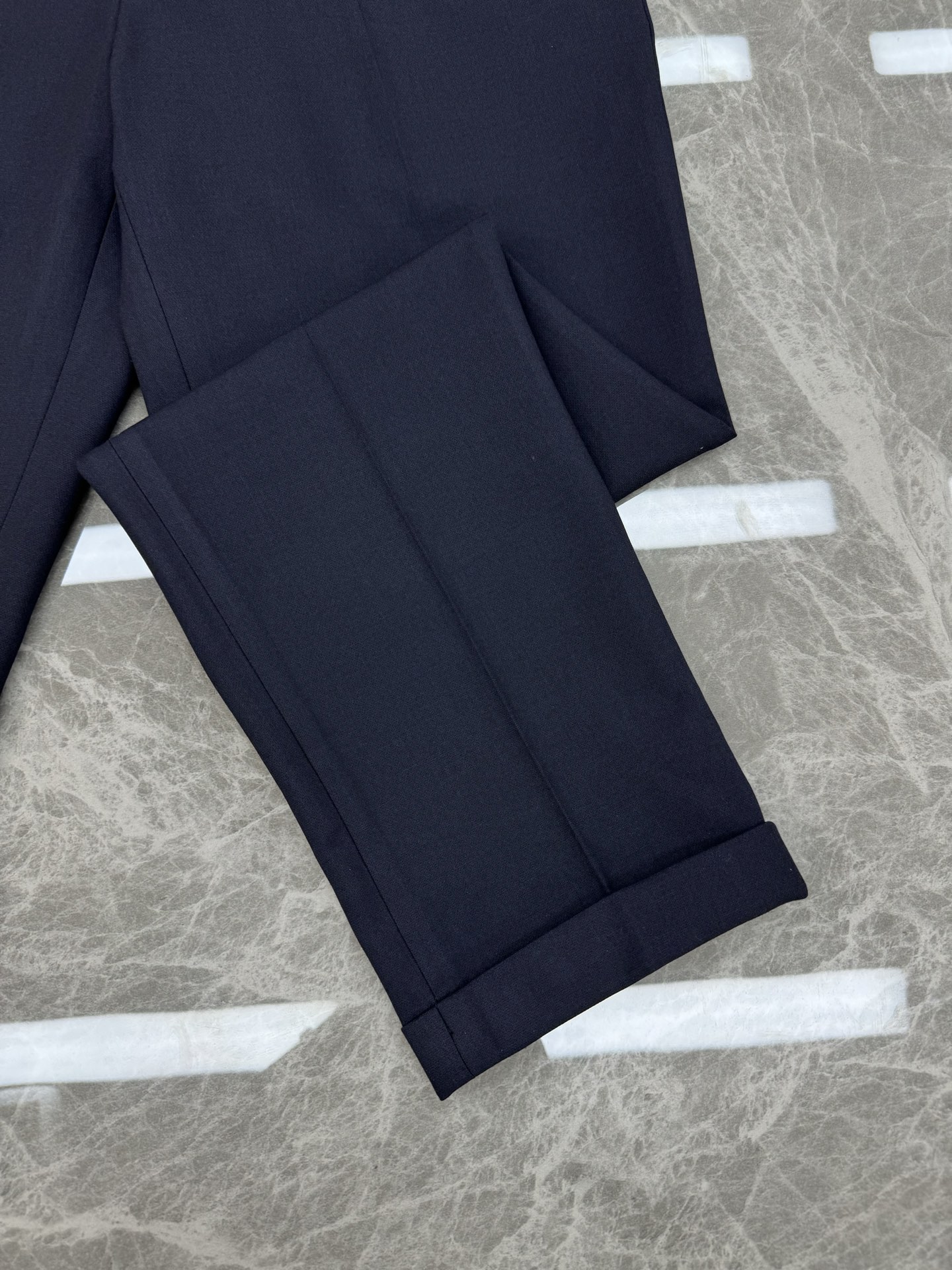 PRAD*普拉-达2025s新款男士商务套西！超高端顶尖一线成衣手工系列，西装领域里的佼佼者，世界公认的