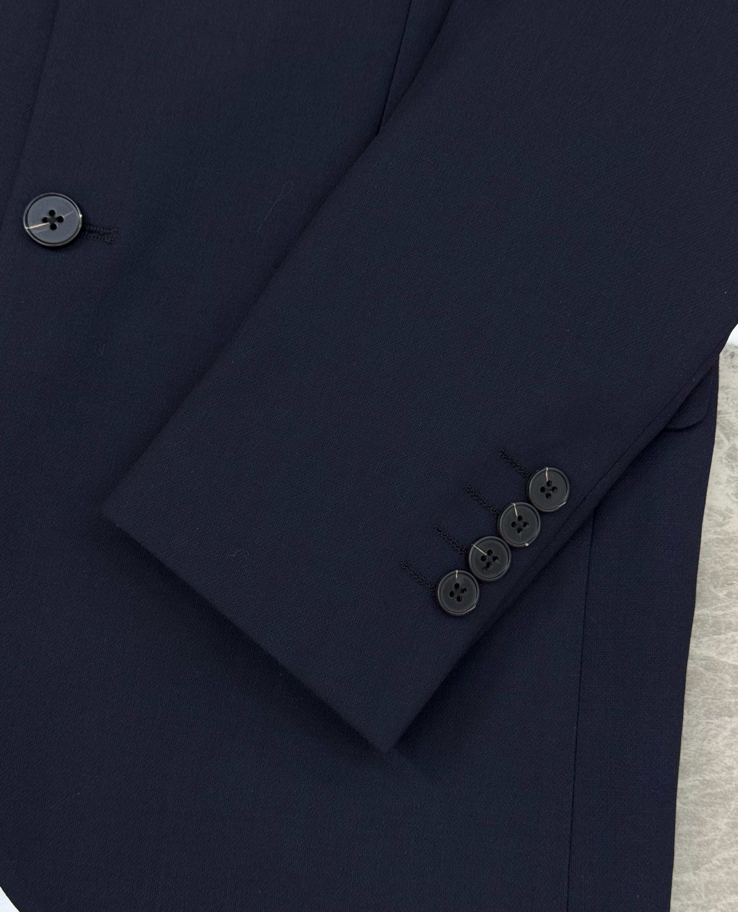 PRAD*普拉-达2025s新款男士商务套西！超高端顶尖一线成衣手工系列，西装领域里的佼佼者，世界公认的