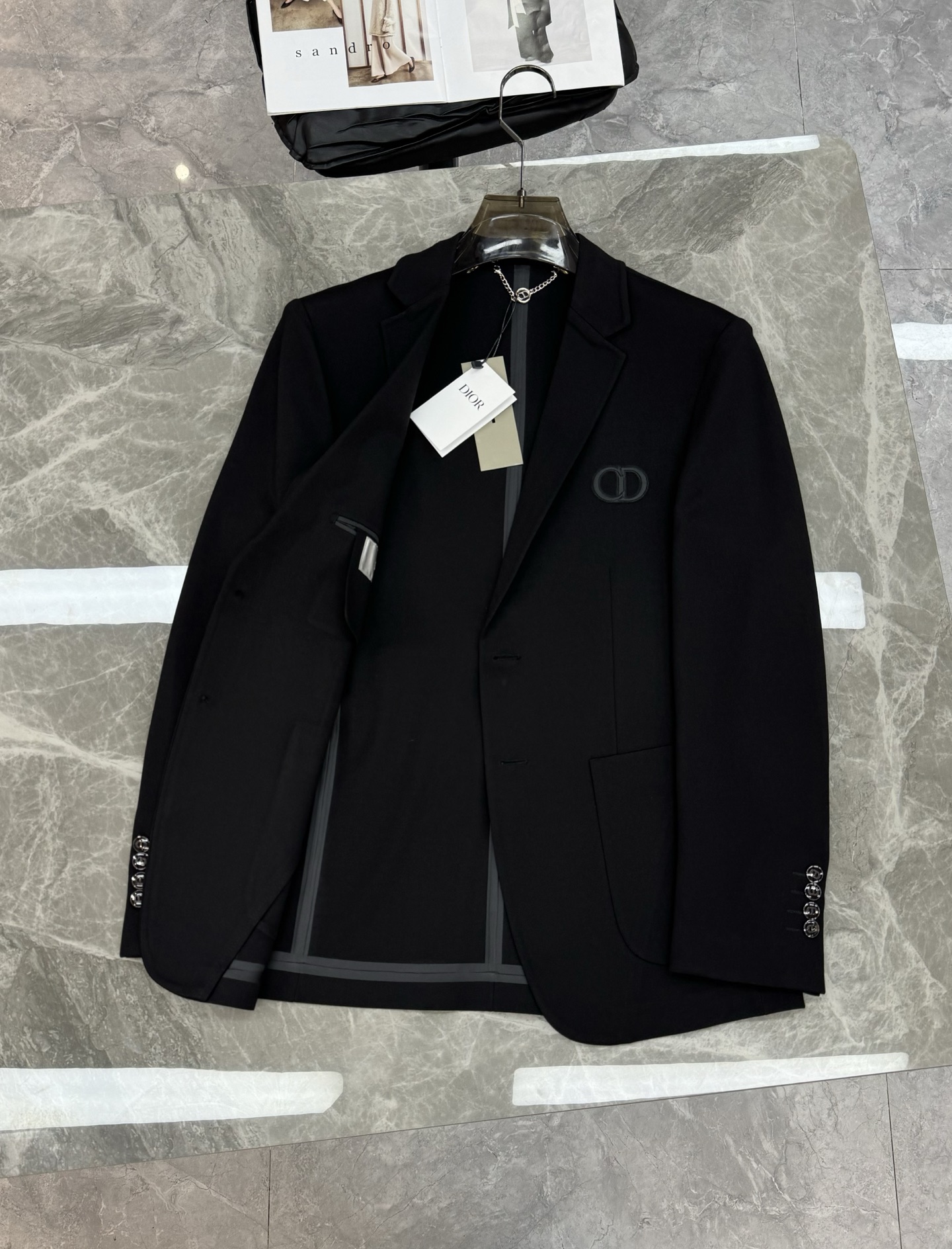 CD*dior25s新款西服外套👨🏻原单推荐！外贸公司订单！基础款推荐！简单高级.精致品牌CD绣花.立体