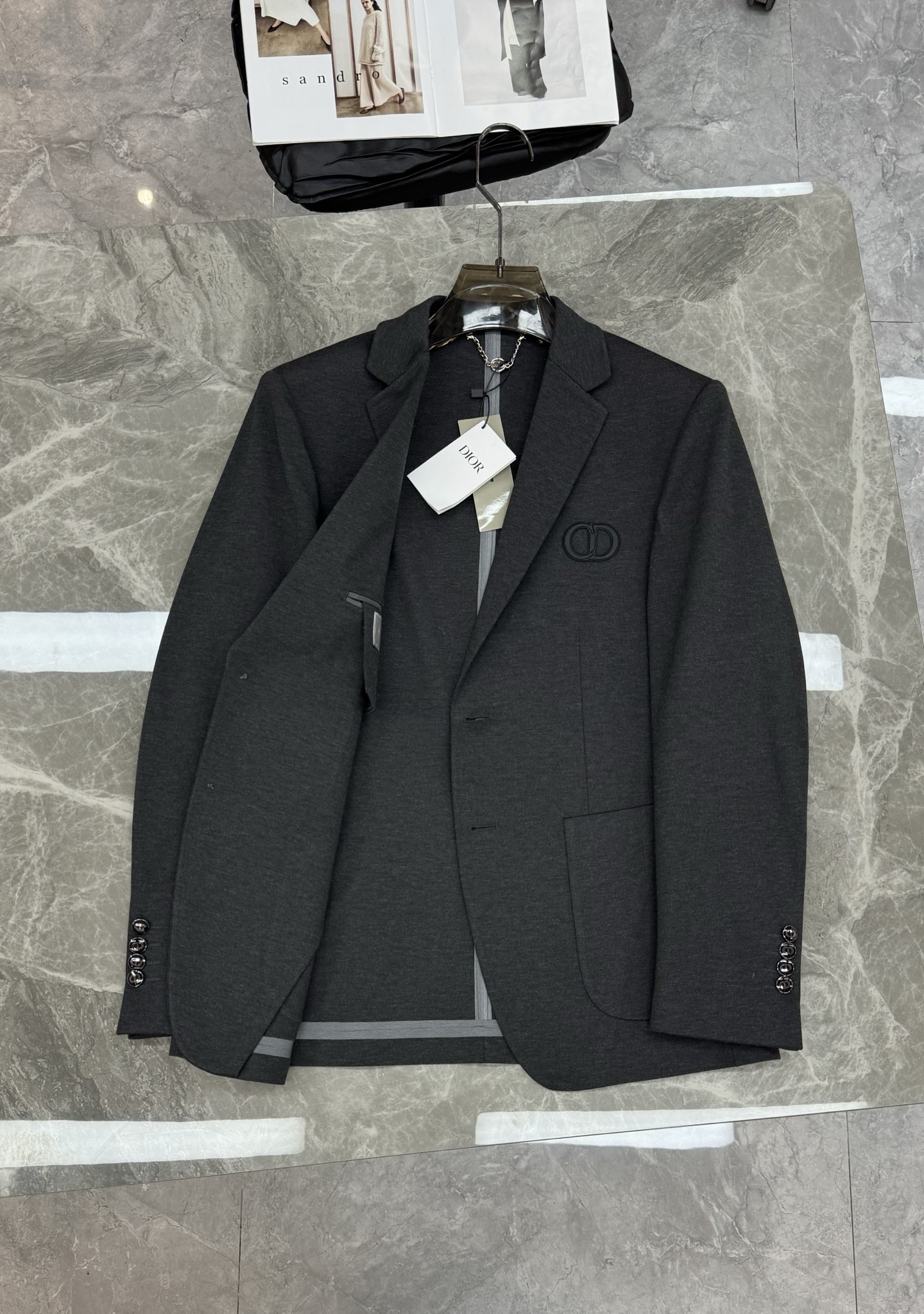CD*dior25s新款西服外套👨🏻原单推荐！外贸公司订单！基础款推荐！简单高级.精致品牌CD绣花.立体