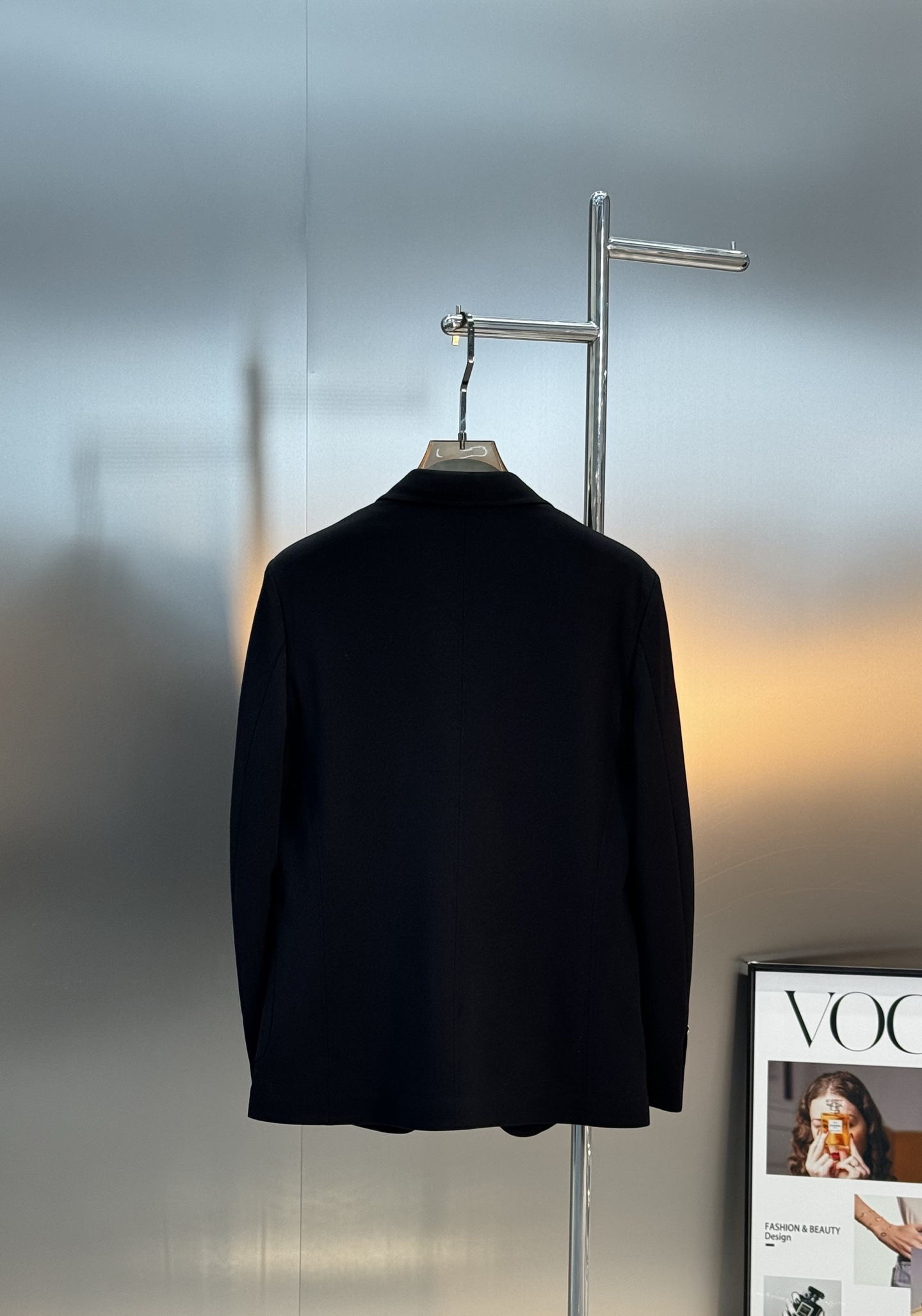 HERME*爱马仕25s休闲西服外套👨🏻外贸公司订单！胸口经典橘色品牌金属字母皮标.笔挺垂感十足，高端定