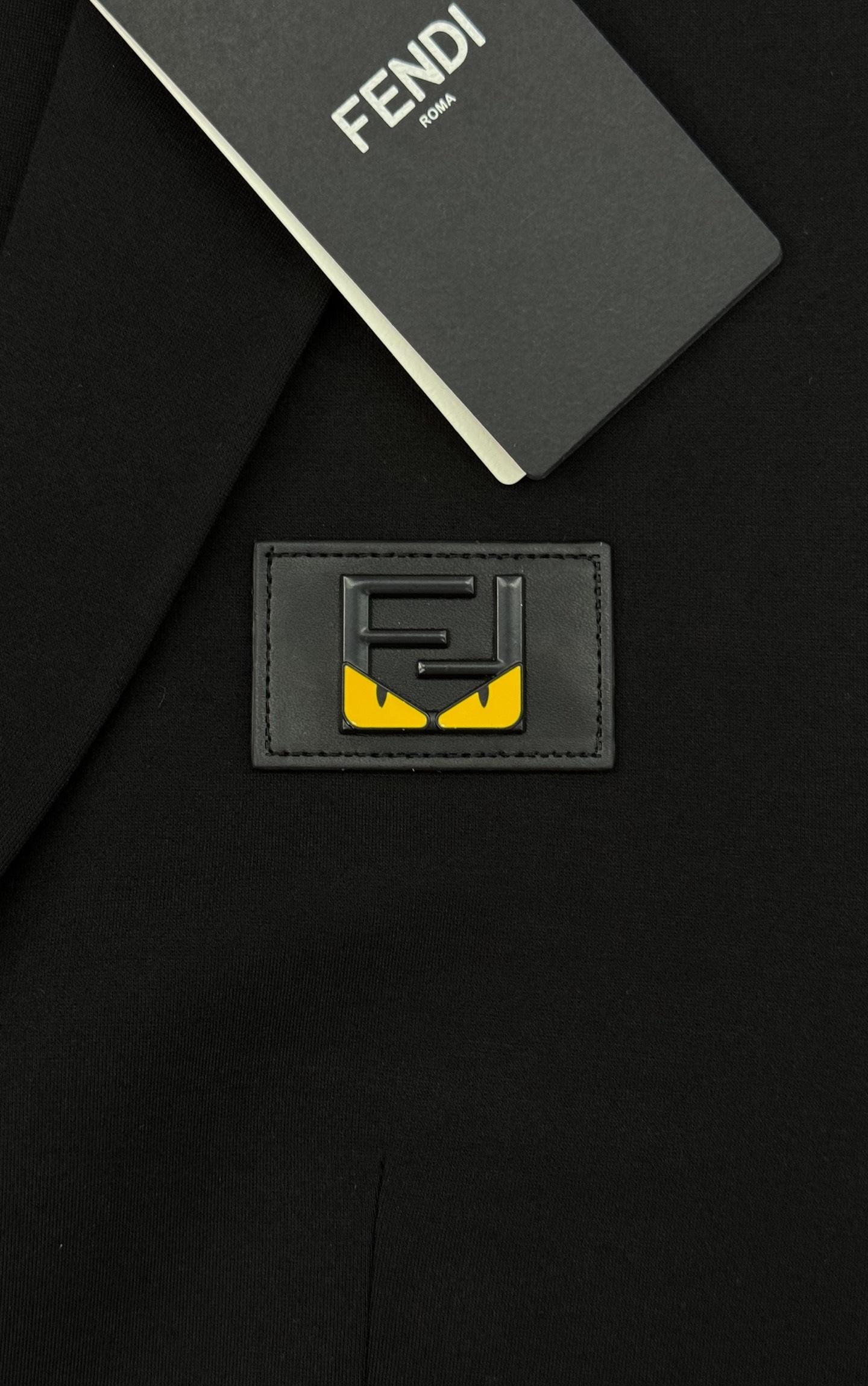 FENDI芬迪25s新款西服外套👨🏻大爆款来了🔥外贸公司订单！胸口FF小怪兽皮标标识.低调奢华！订制进口