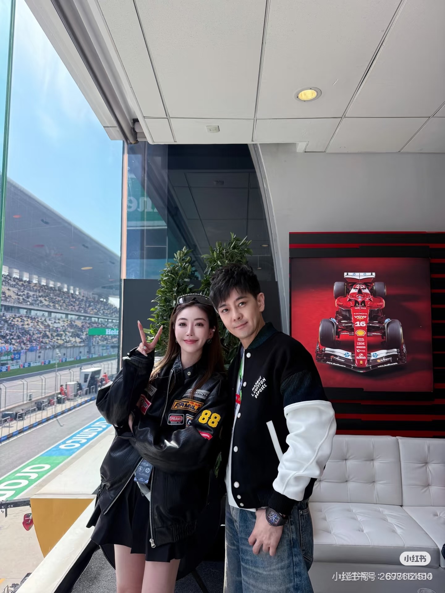 驴牌*25s新品🆕彩色罗纹珍珠扣棒球服外套！采用100%棉质针织面料打造，触感柔软舒适。宽松的休闲版型配