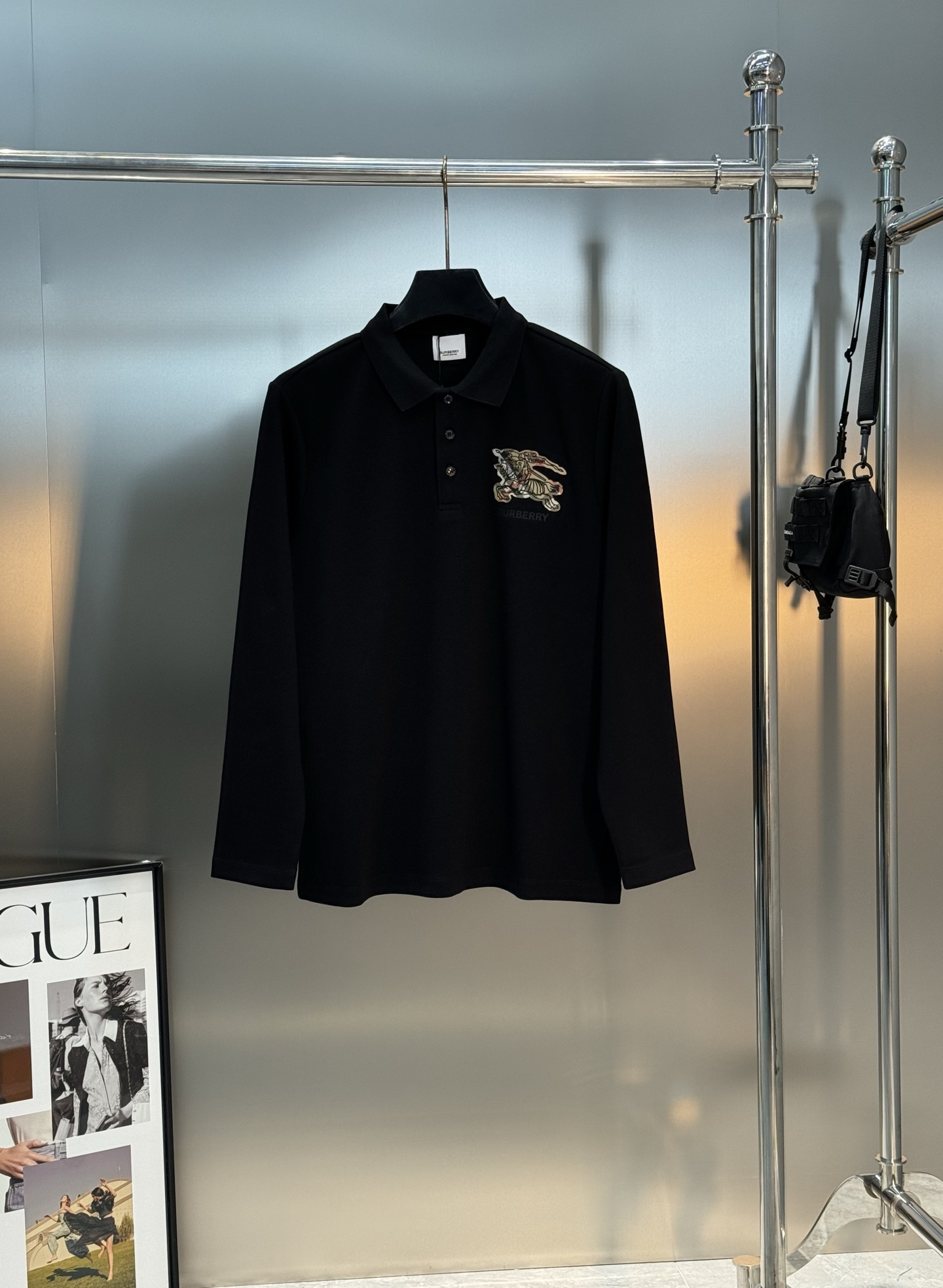 BBR巴宝莉25s秋季男士长袖翻领Polo.胸前经典徽标.经典格子战马标识尽显高级感！！！标签化的东西不