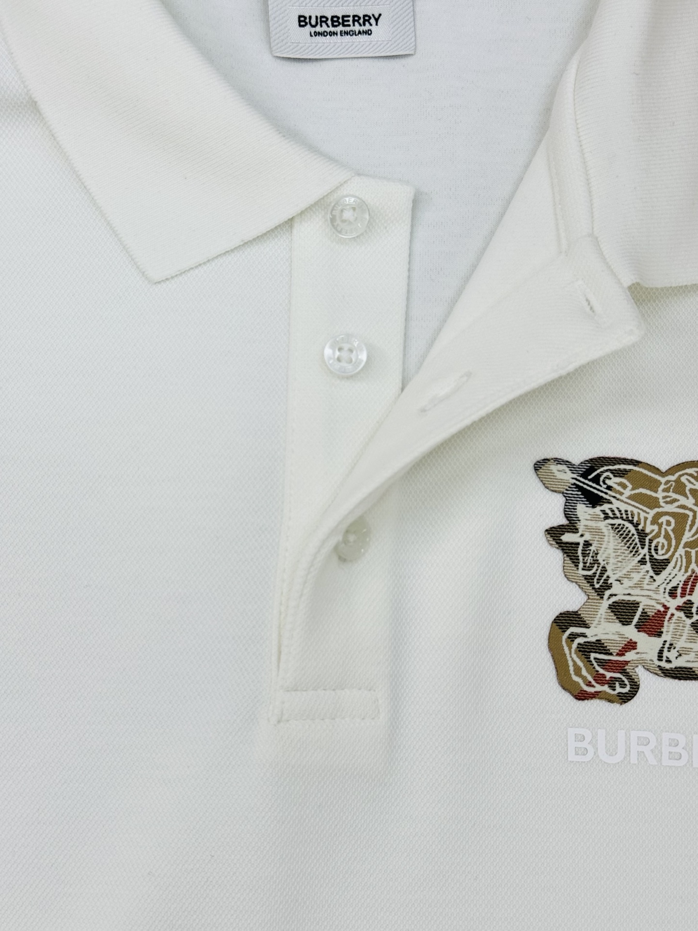 BBR巴宝莉25s秋季男士长袖翻领Polo.胸前经典徽标.经典格子战马标识尽显高级感！！！标签化的东西不