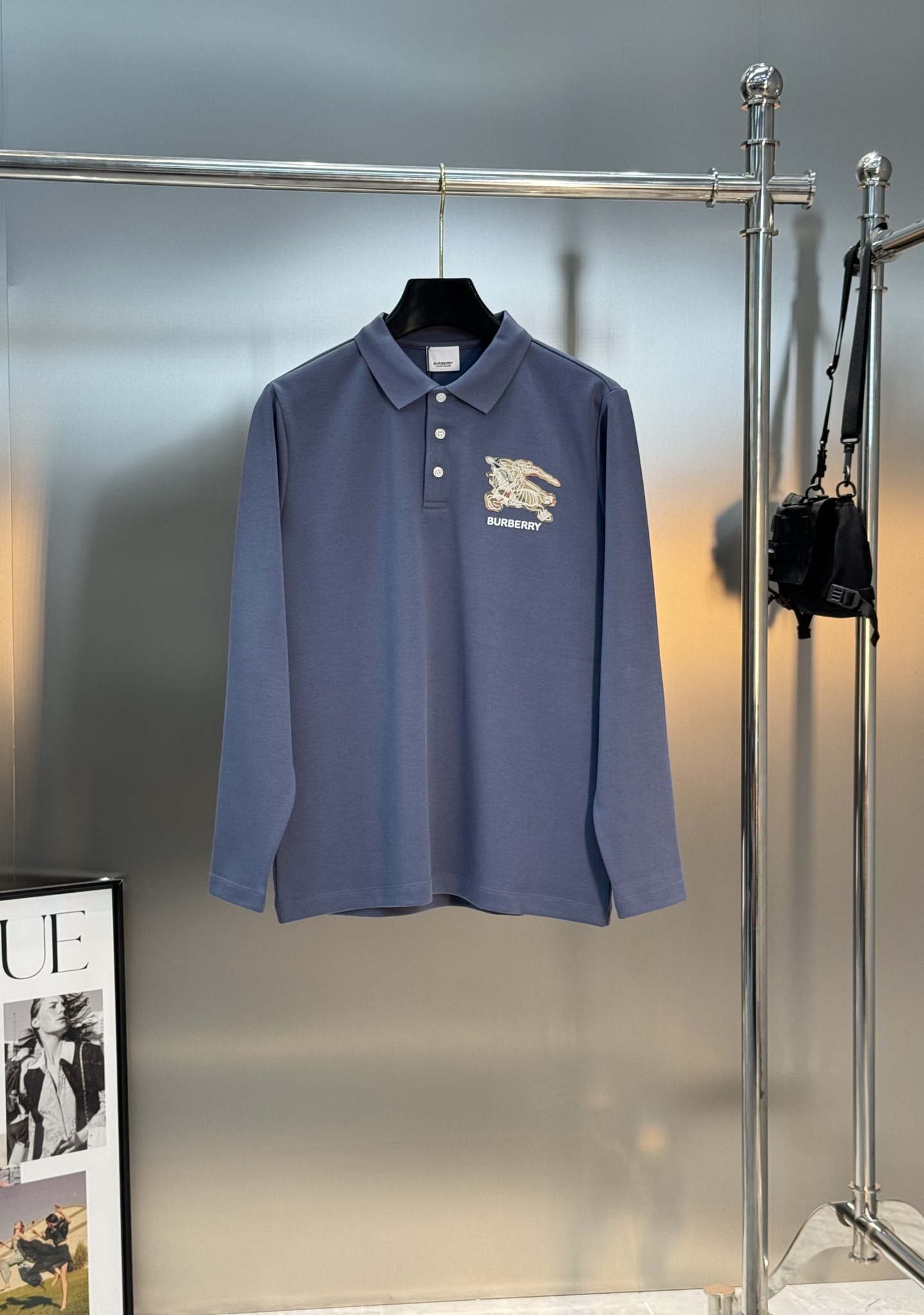 BBR巴宝莉25s秋季男士长袖翻领Polo.胸前经典徽标.经典格子战马标识尽显高级感！！！标签化的东西不
