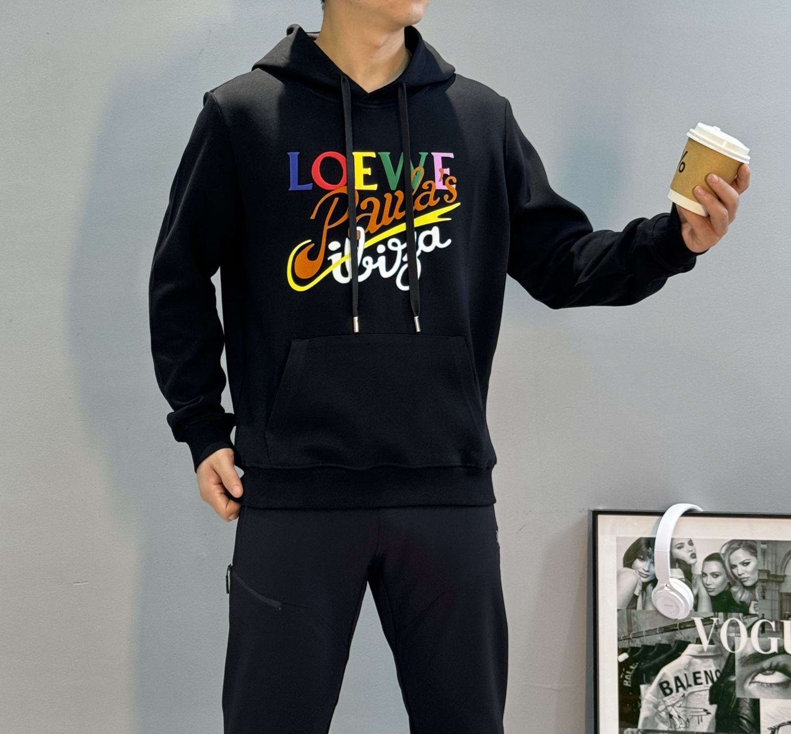 LOEWE罗意威25s新款潮人卫衣.连帽设计.男女同款！经典字母图形烫画视觉冲击力时尚感强！品牌字母图形