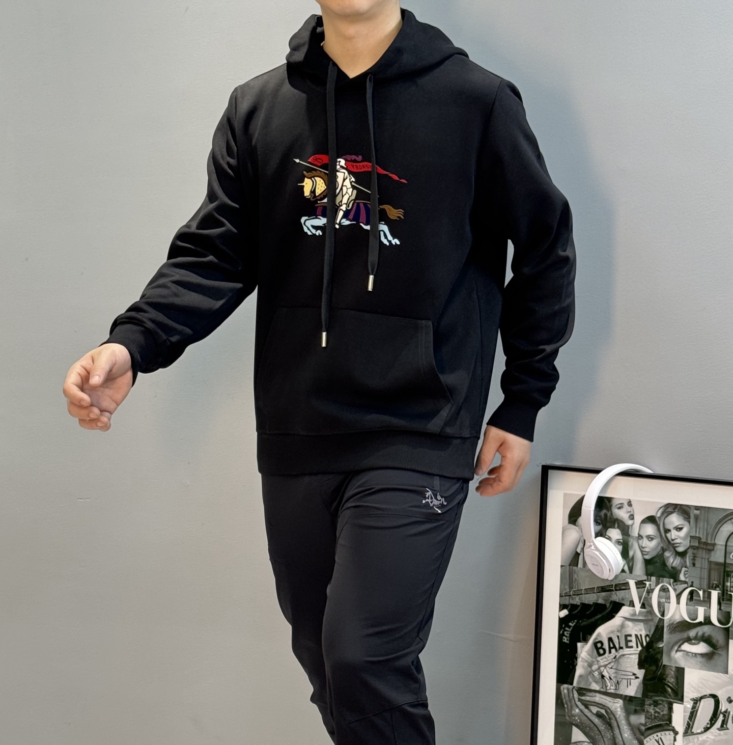 BBR*25S秋冬原单爆款连帽卫衣🔥男女同款！精致3D王牌战马印花工艺撞色设计.简单又高级！一款最基础的