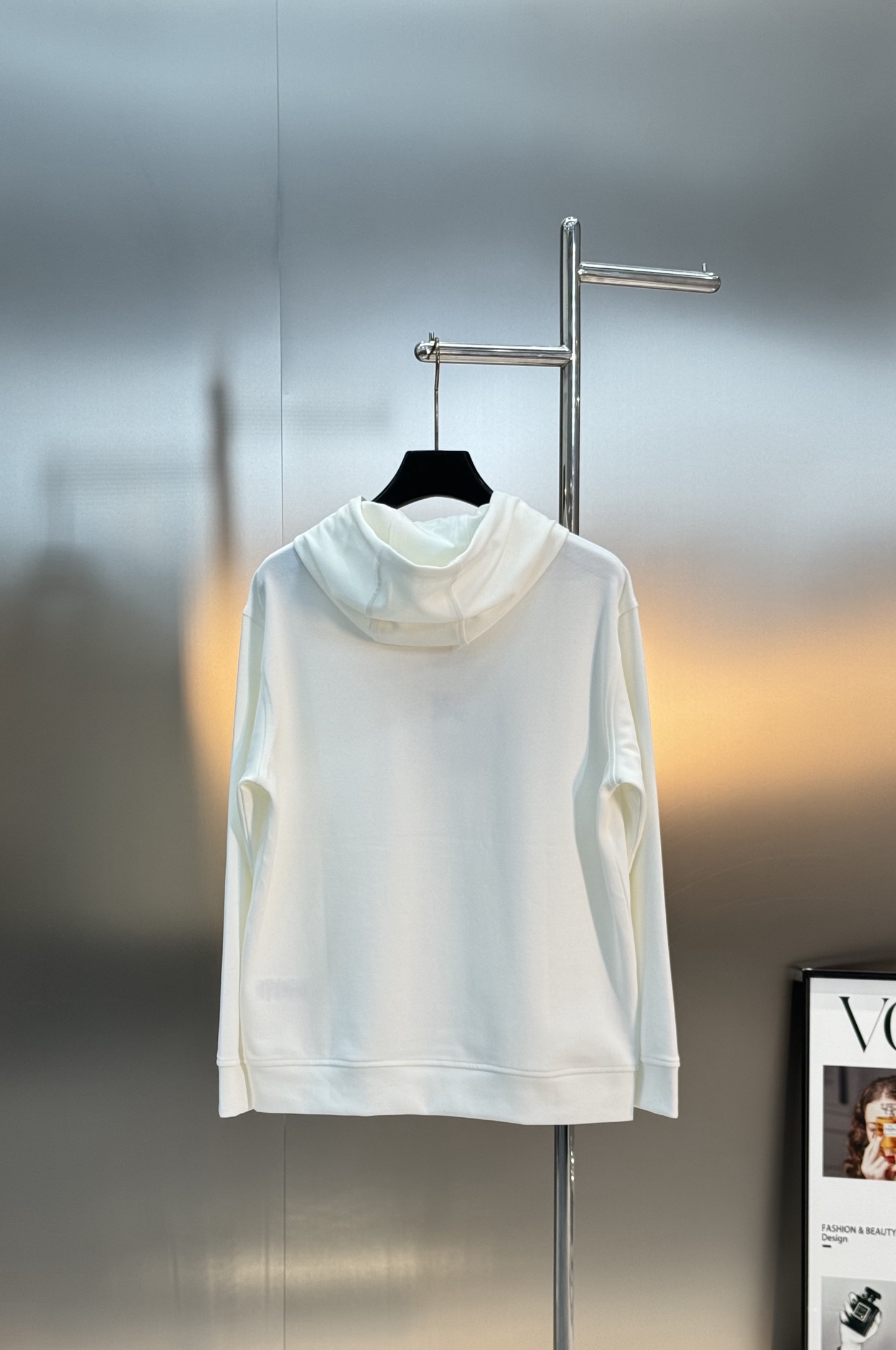 Loew*e 罗意-威25s新款潮牌T恤.男女同款！最新花型小熊造型设计.非常减龄！os版型不挑人，搭配