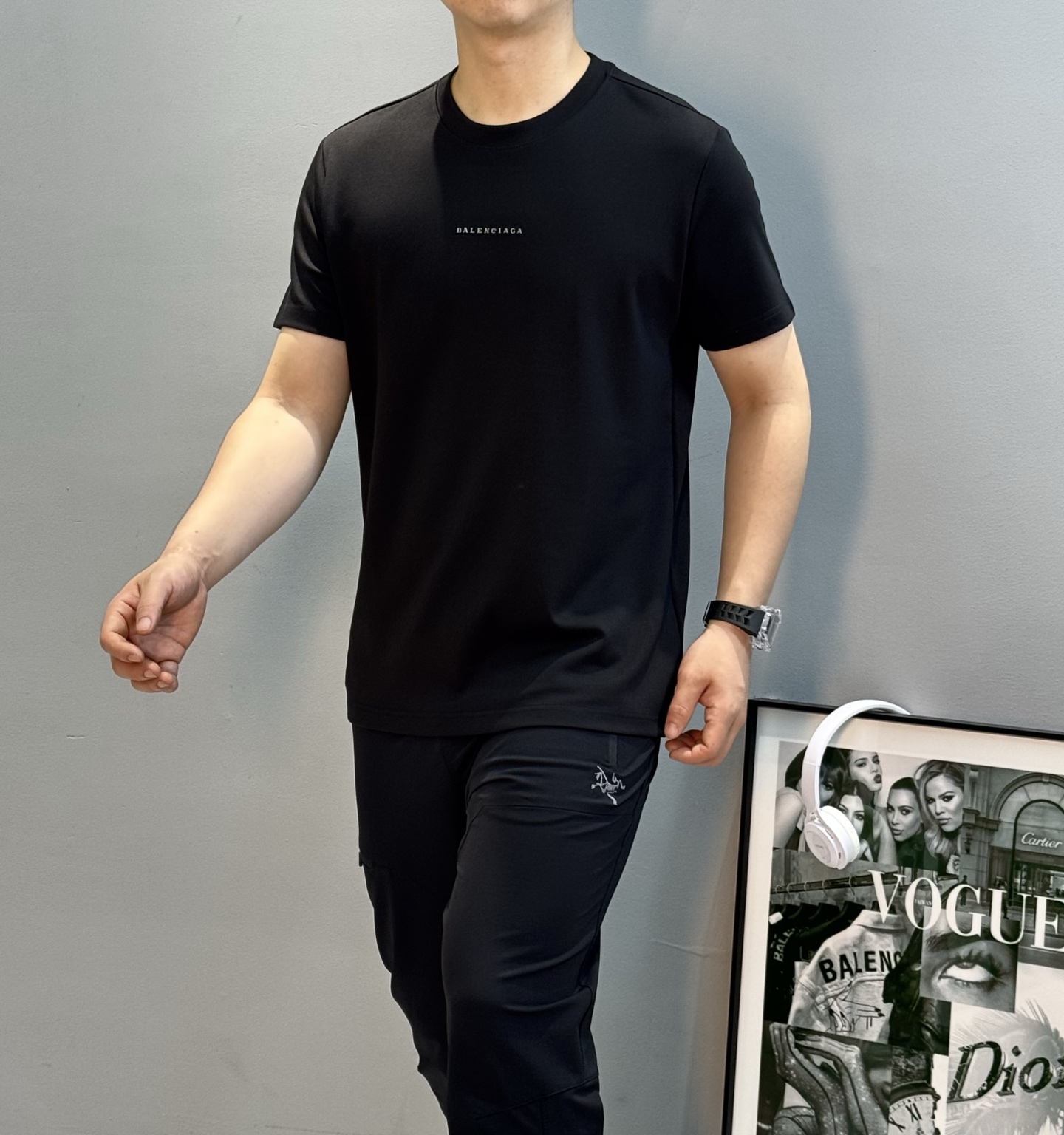 Balenciaga巴黎世家25s新款莫代尔T恤.基础款推荐！干净利落.经典字母图形设计，高温烫画高周波