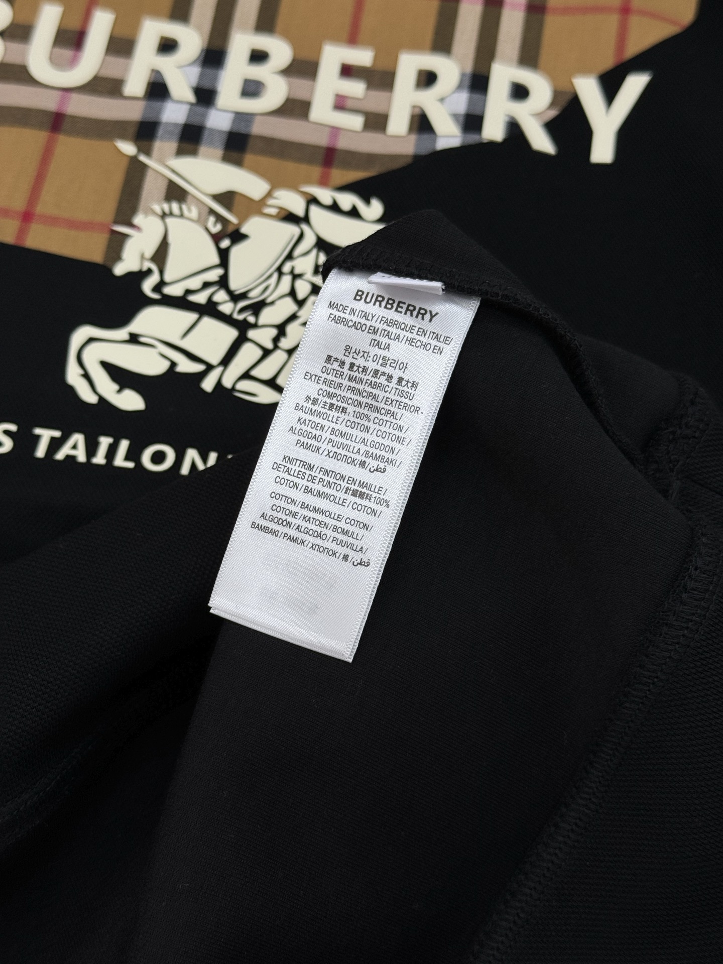 BBR*巴宝-莉2025s新品连帽卫衣.男女同款！经典战马🐎胸前撞色层叠搭配.巴布瑞格子搭配战马烫画.帅