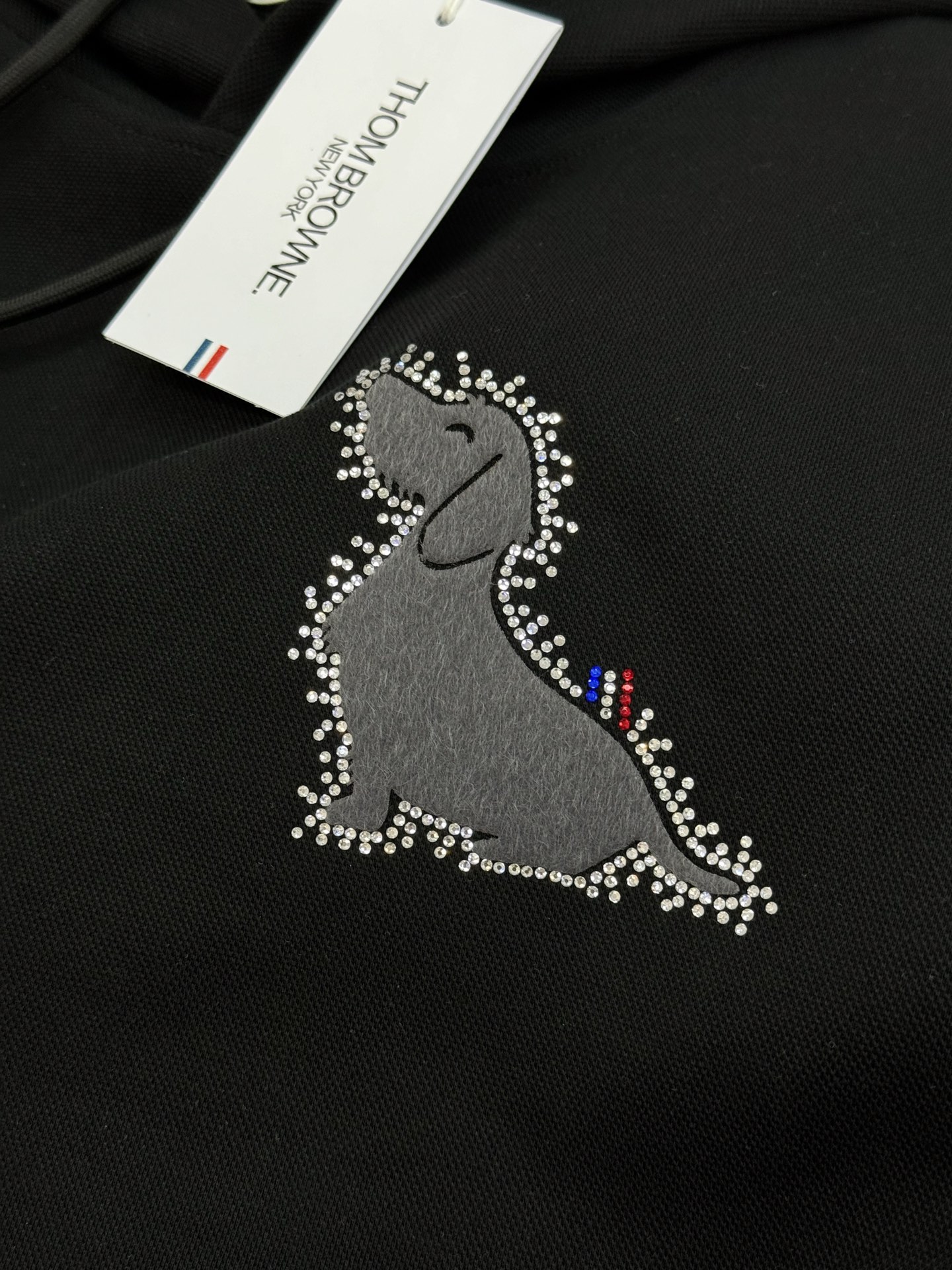 THOM BROWNE汤姆布朗25s新款连帽卫衣.男女同款！胸口及后背经典TB小狗造型设计.高温叠加烫画