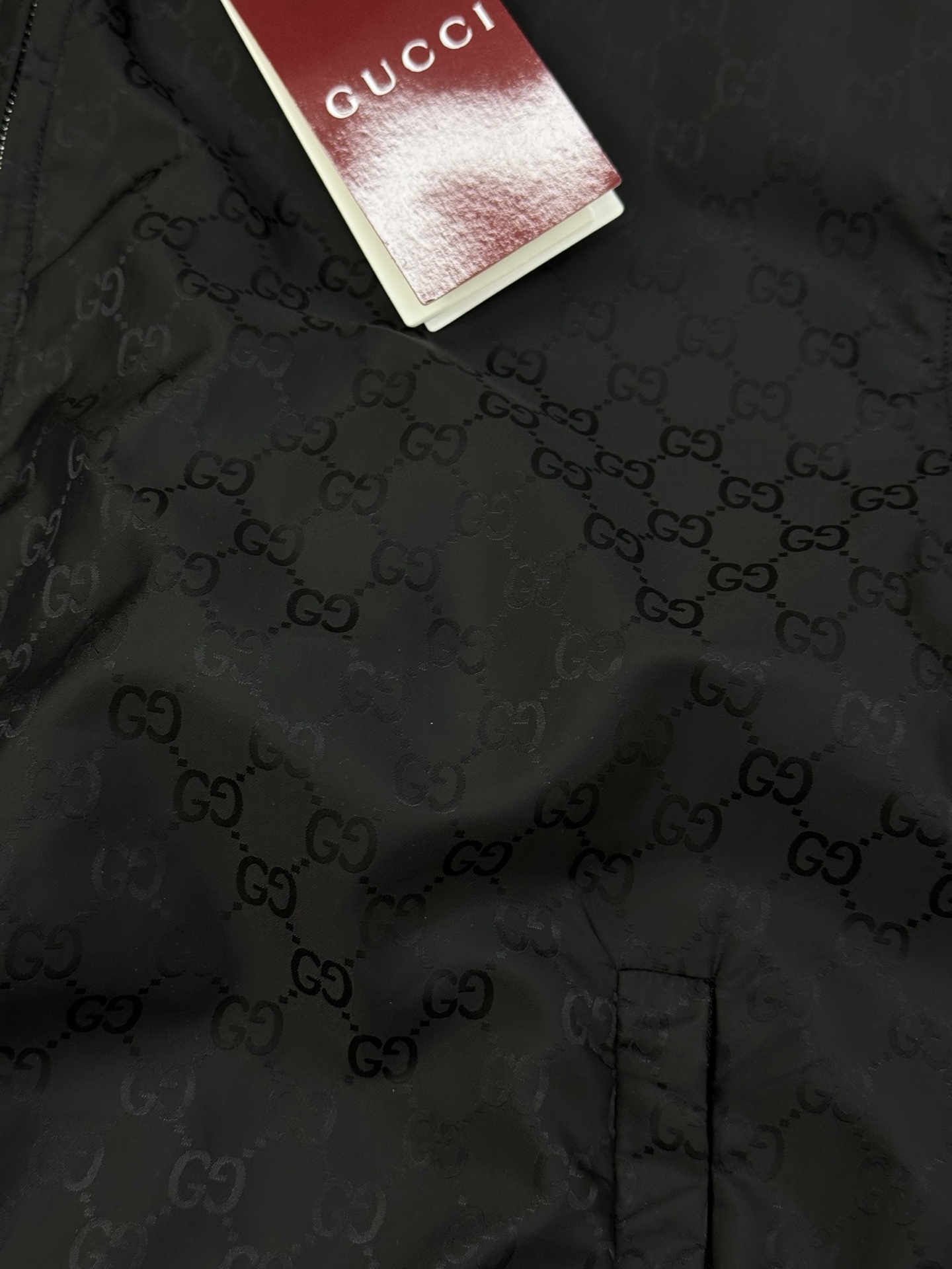 GUCCI古奇25FW外套原版夹克.连帽设计.满身数码GG花型.定制五金配件自带收纳限量款，面料油润，满